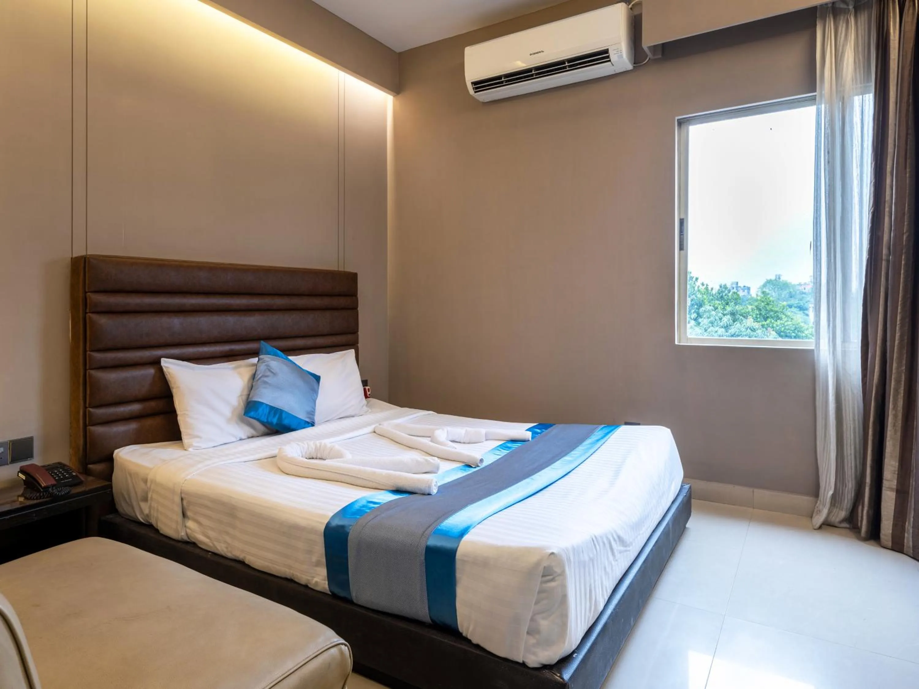 Bed in Resort Atlantis