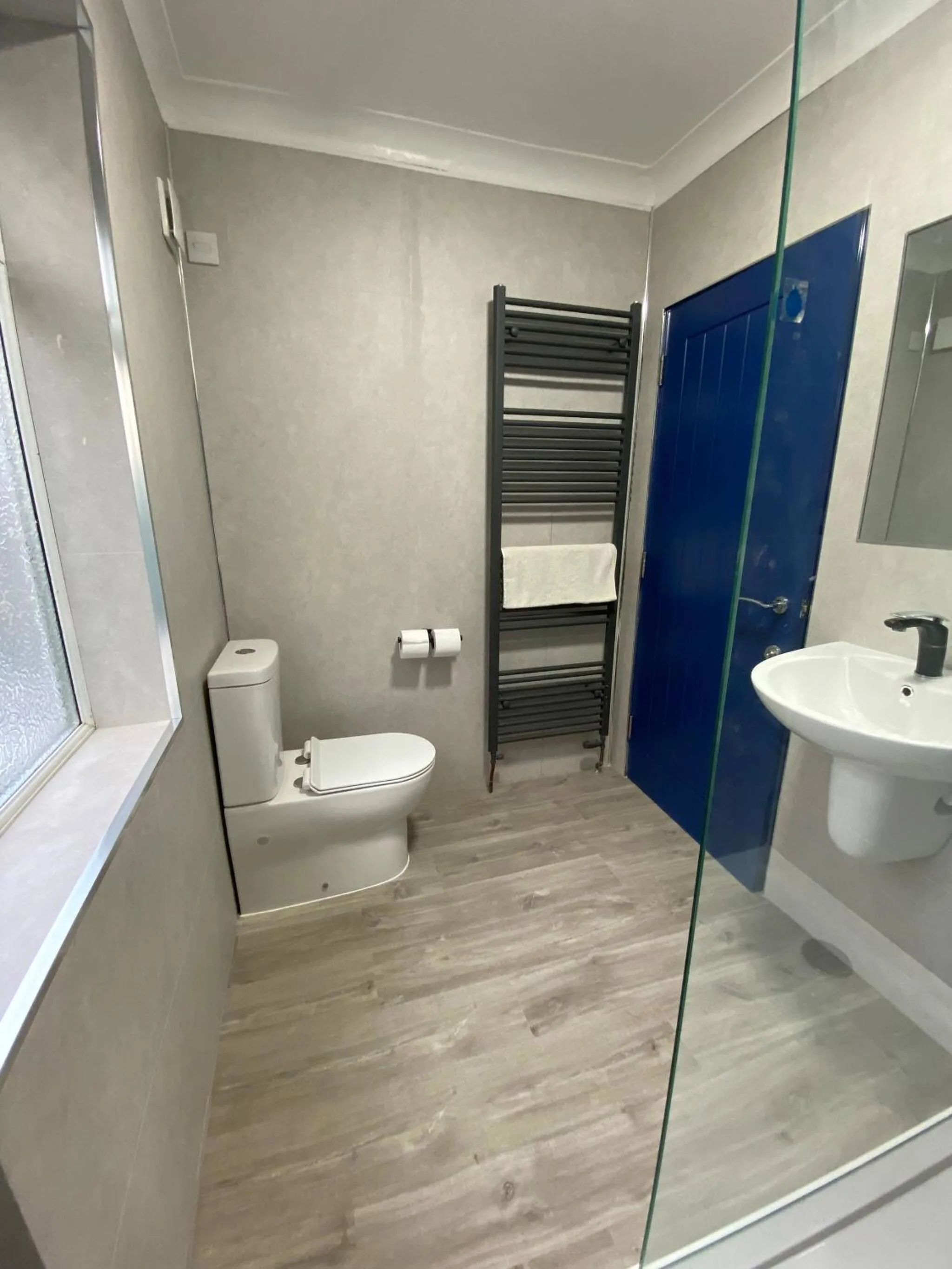 3 Room Apartment - Twins-double