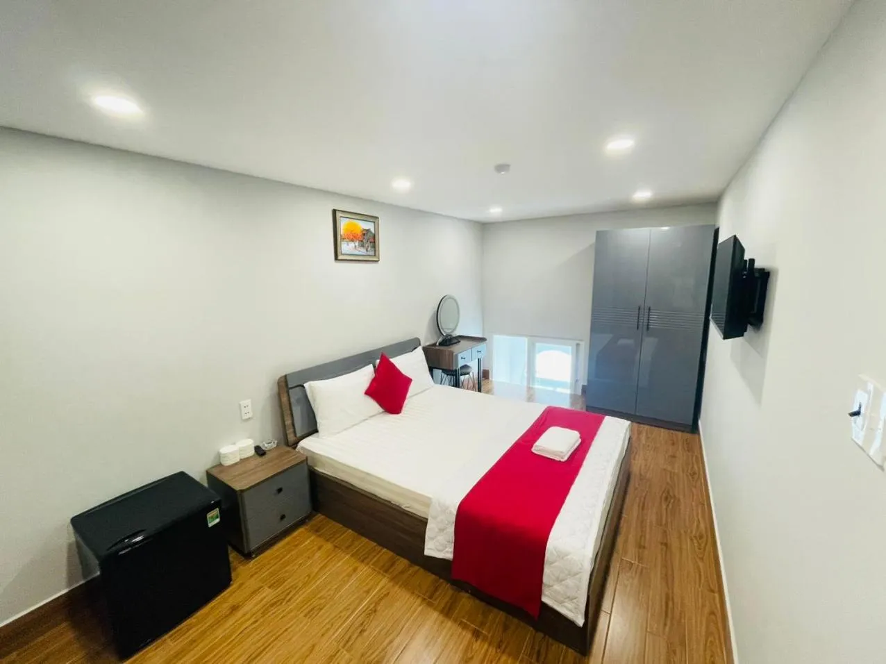 Bed in Phú Gia Hotel