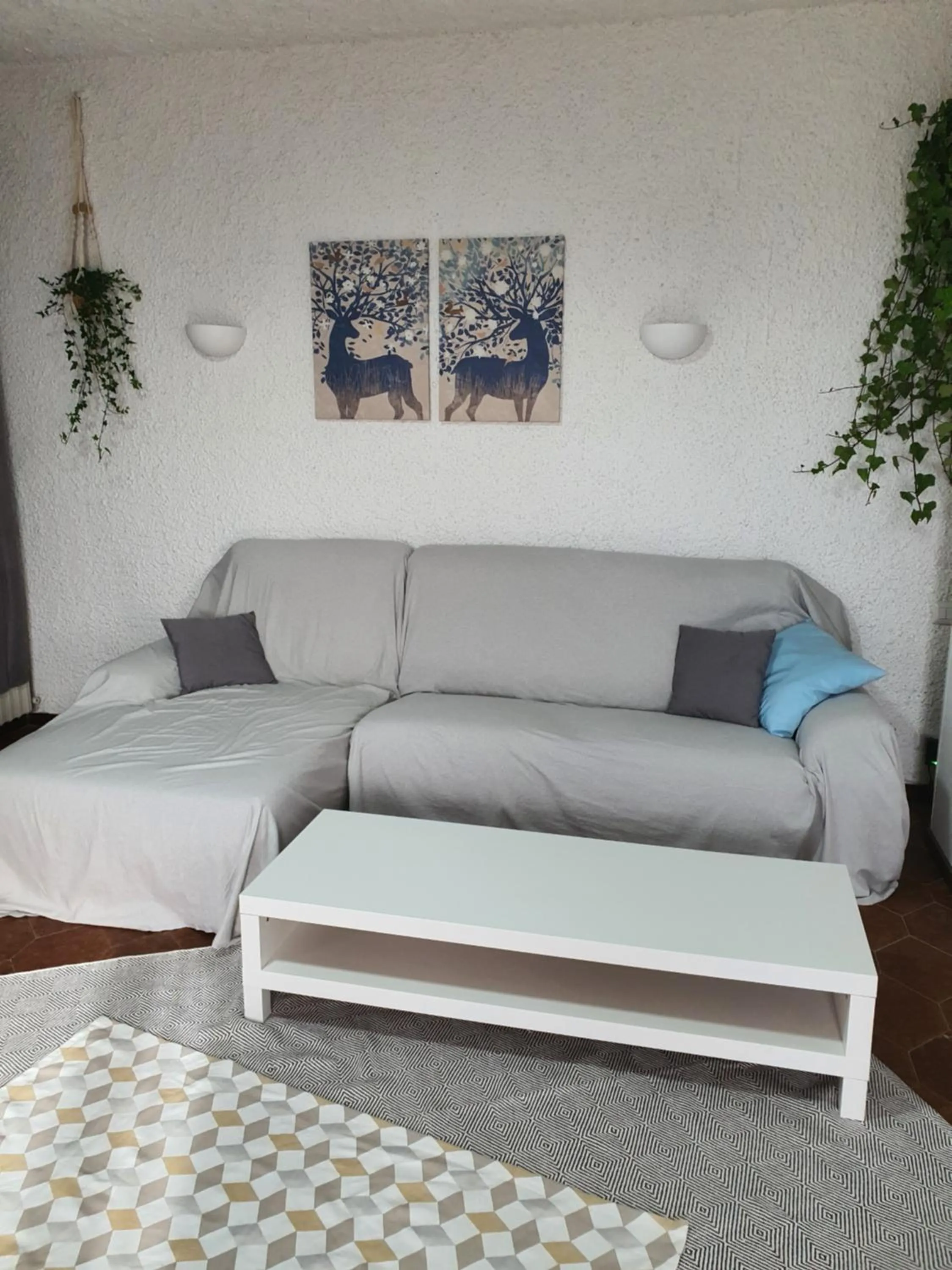 Seating Area in NEL BLU