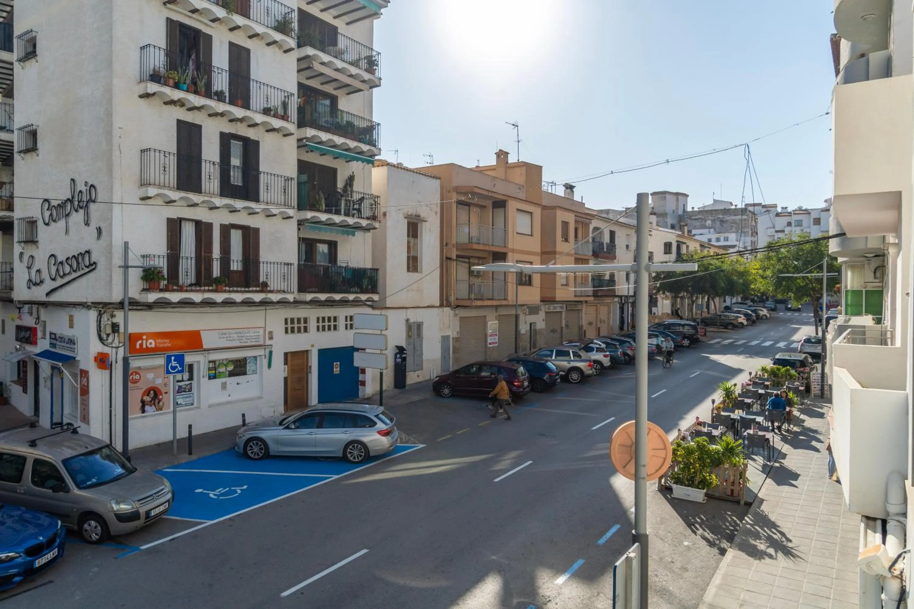 Property building in Las Olas del Mare, 200 meters from the beach
