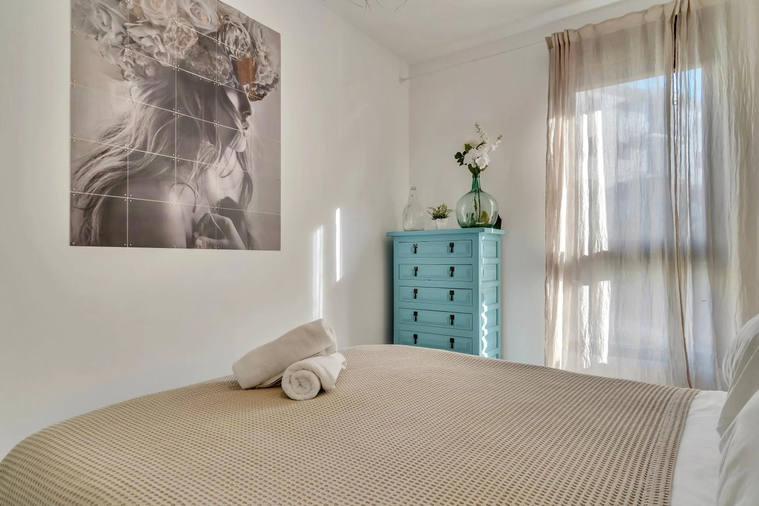 Bed in Las Olas del Mare, 200 meters from the beach