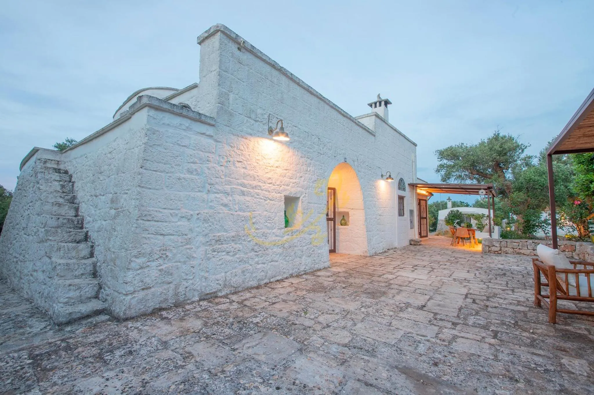 TD Trulli Chiara Tastefully Decorated Trulli with Pool