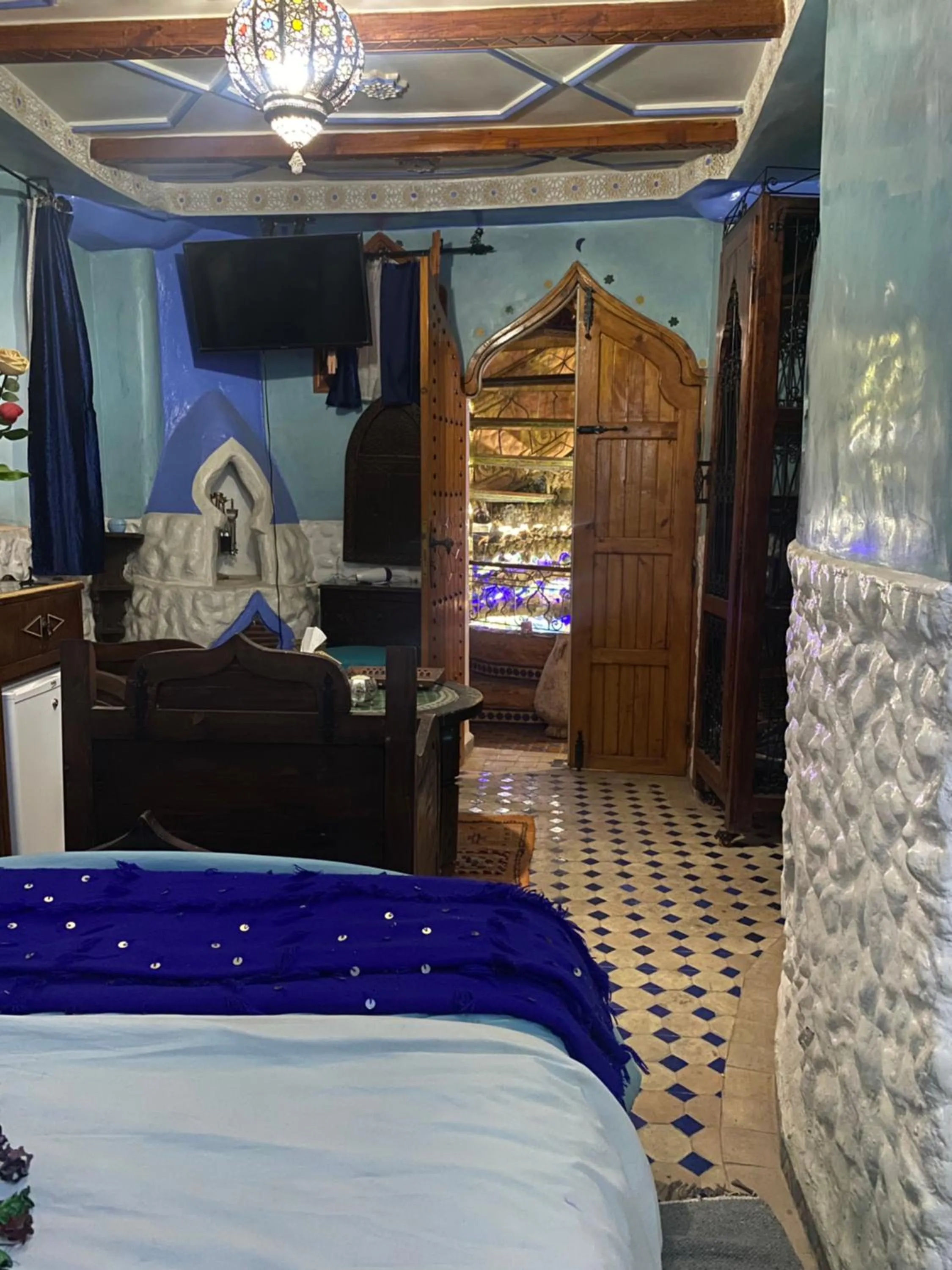 TV and multimedia, Bed in Riad Azurite