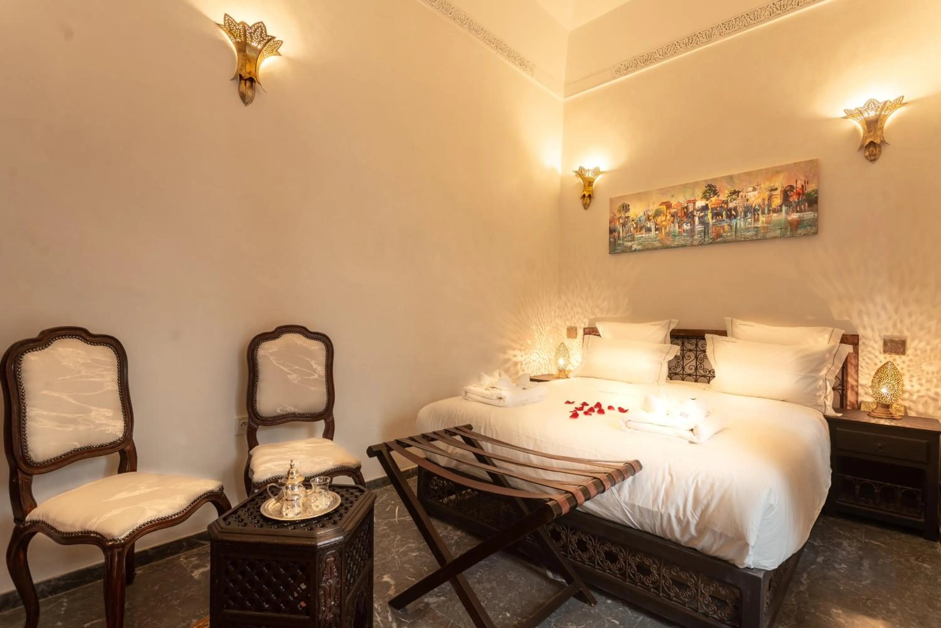 Bed in Palais Aix Kabaj &Spa