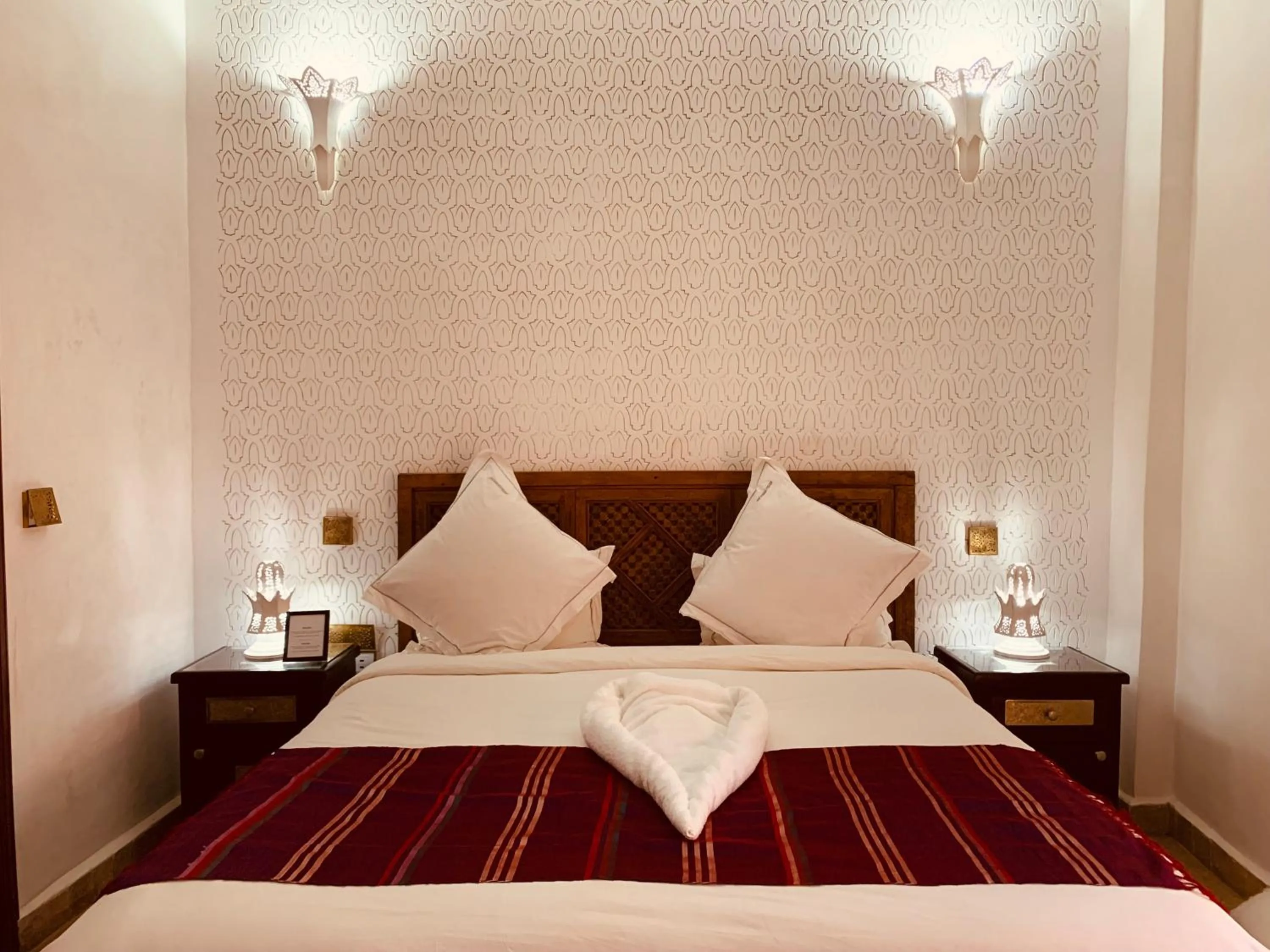 Bed in Palais Aix Kabaj &Spa