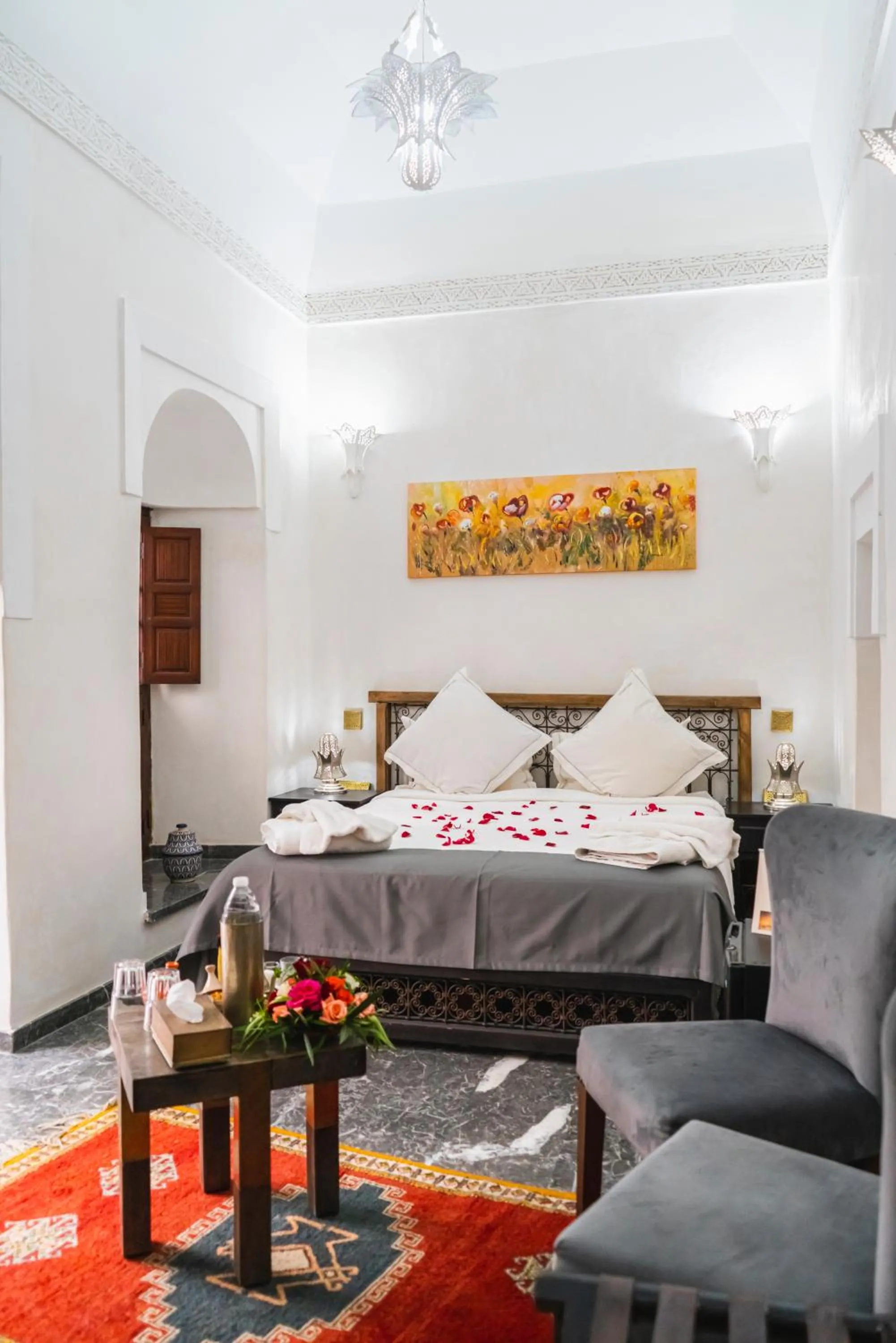 Bed in Palais Aix Kabaj &Spa