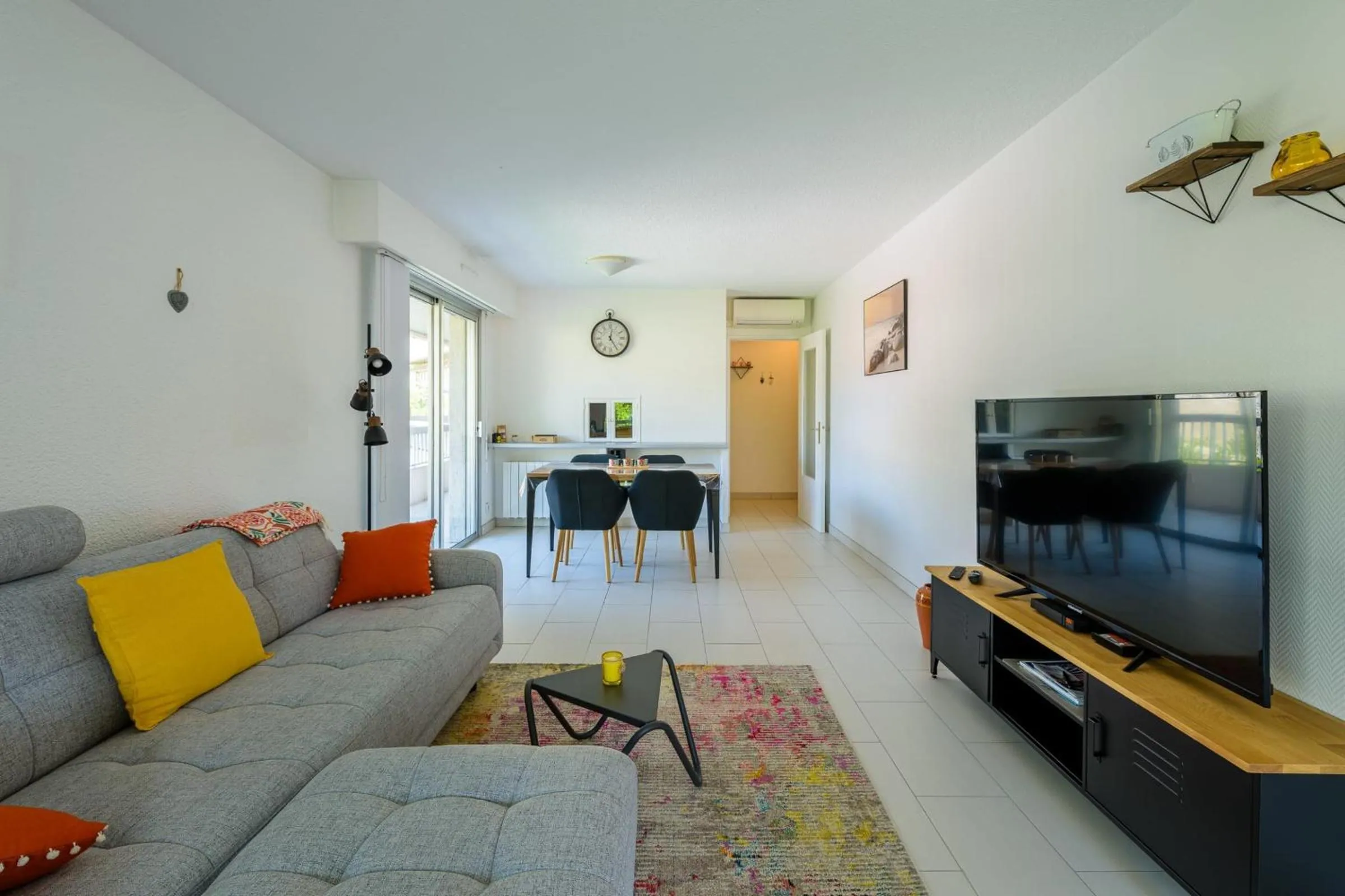 Lovely cosy nest close to the centre of Cannes