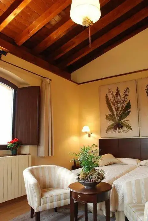 Deluxe King Room in OLATZEA LANDA HOTELA Deluxe King Room in OLATZEA LANDA HOTELA