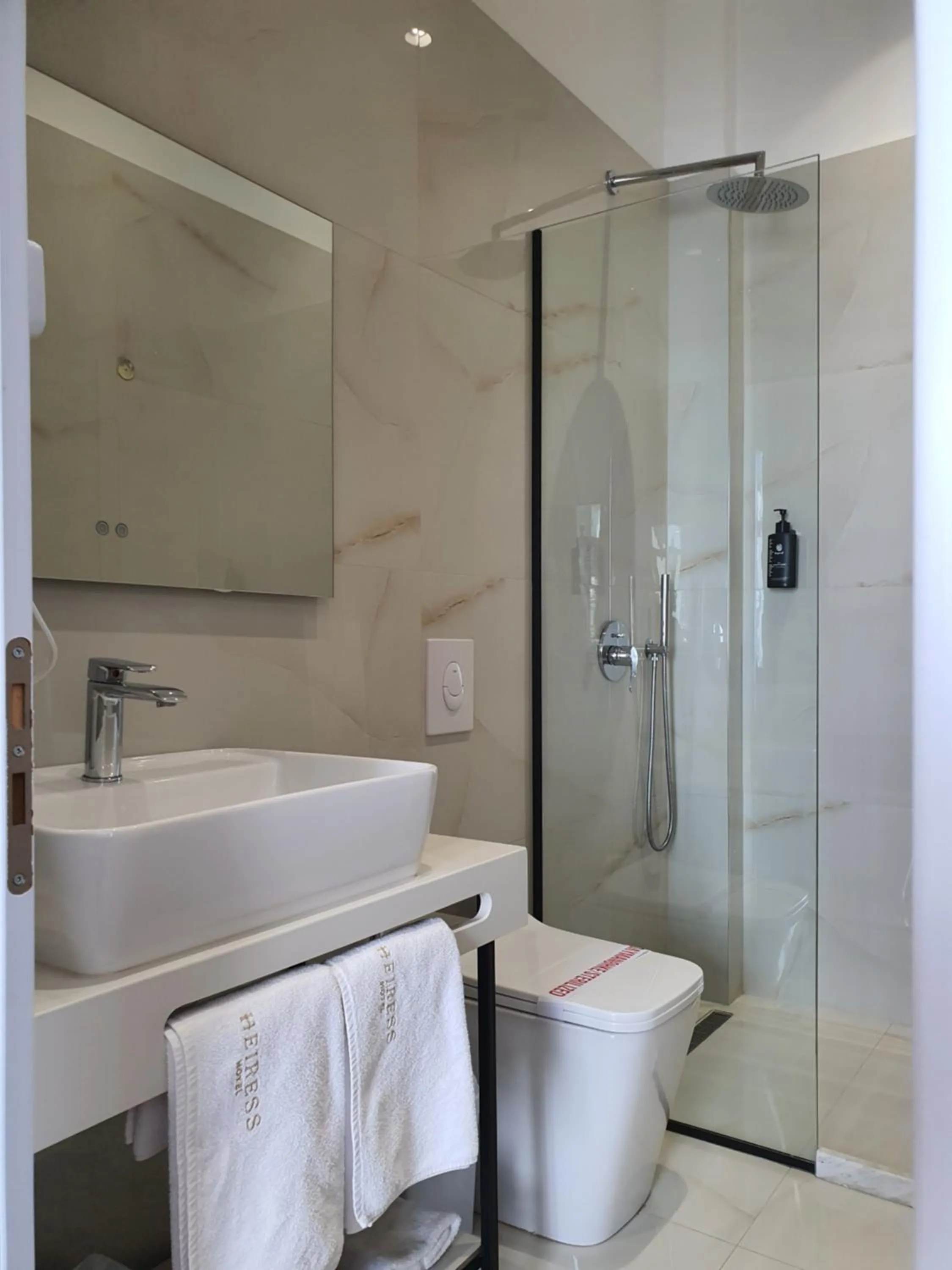 Shower in HEIRESS Hotel