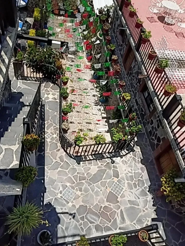 Property building in Posada de las Monjas