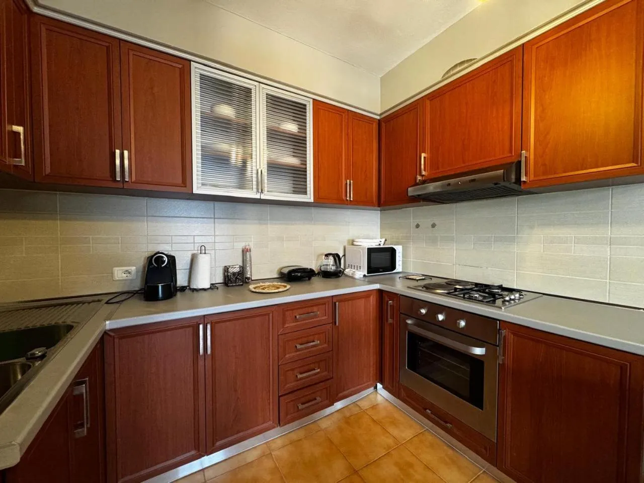 Coffee/tea facilities in Boho Central Apartment