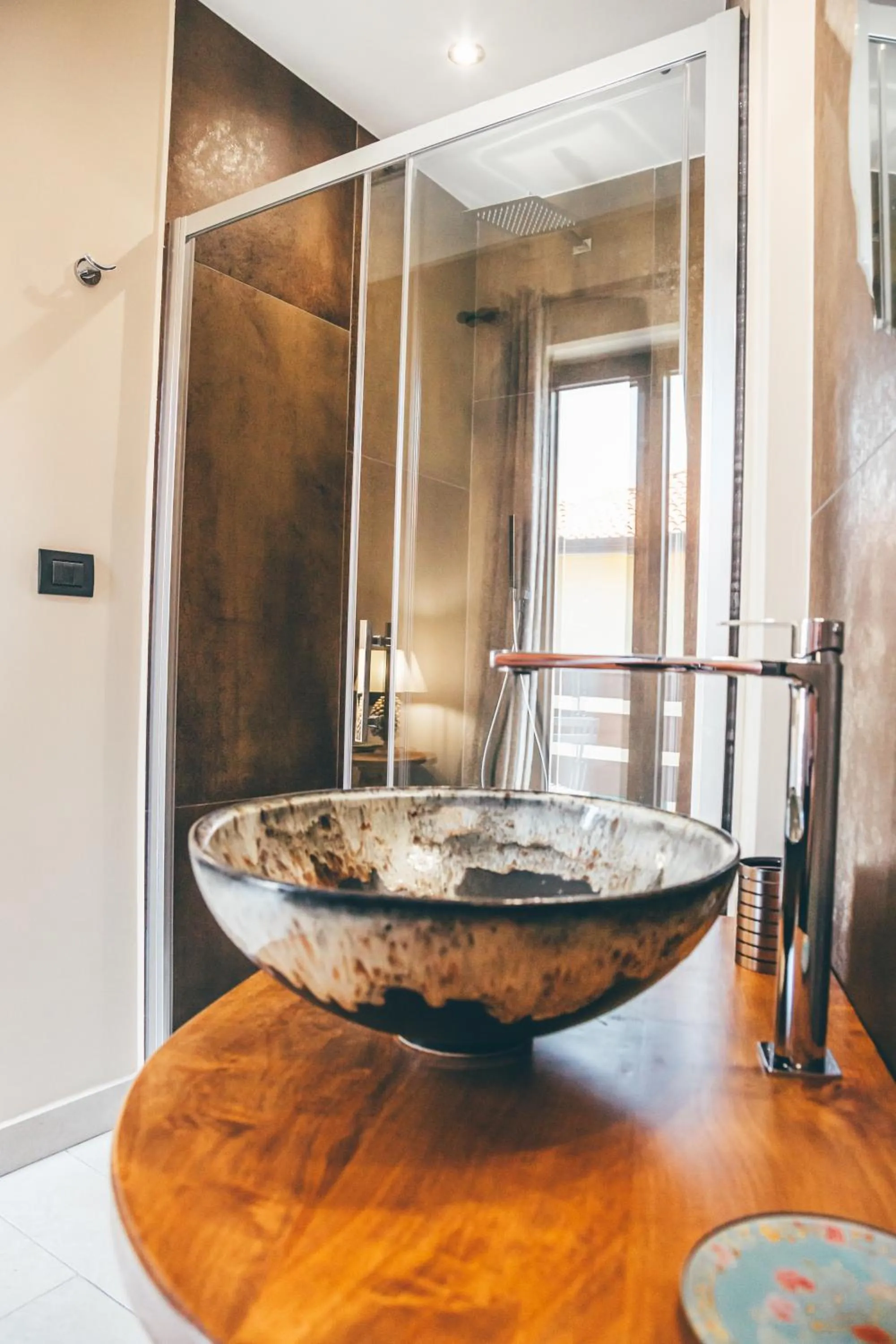 Bathroom in Eksōtika