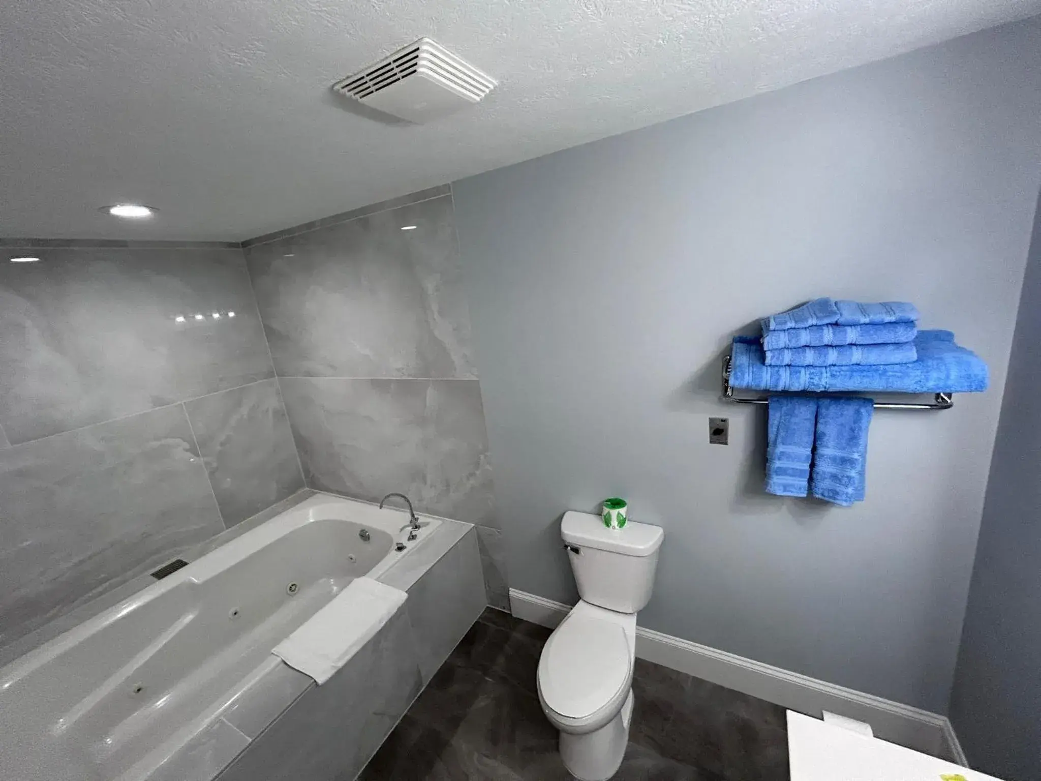 King Room with Spa Bath in My Hometown Inn King Room with Spa Bath in My Hometown Inn