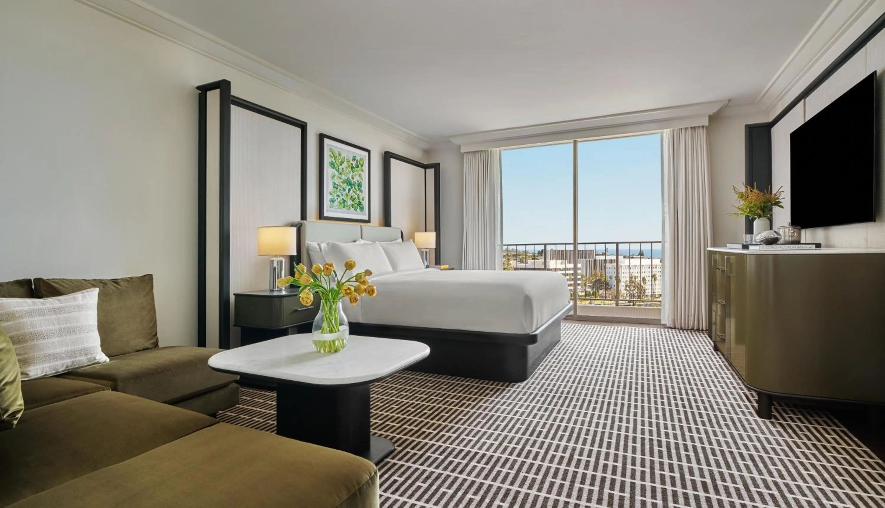 Bed in Pendry Newport Beach