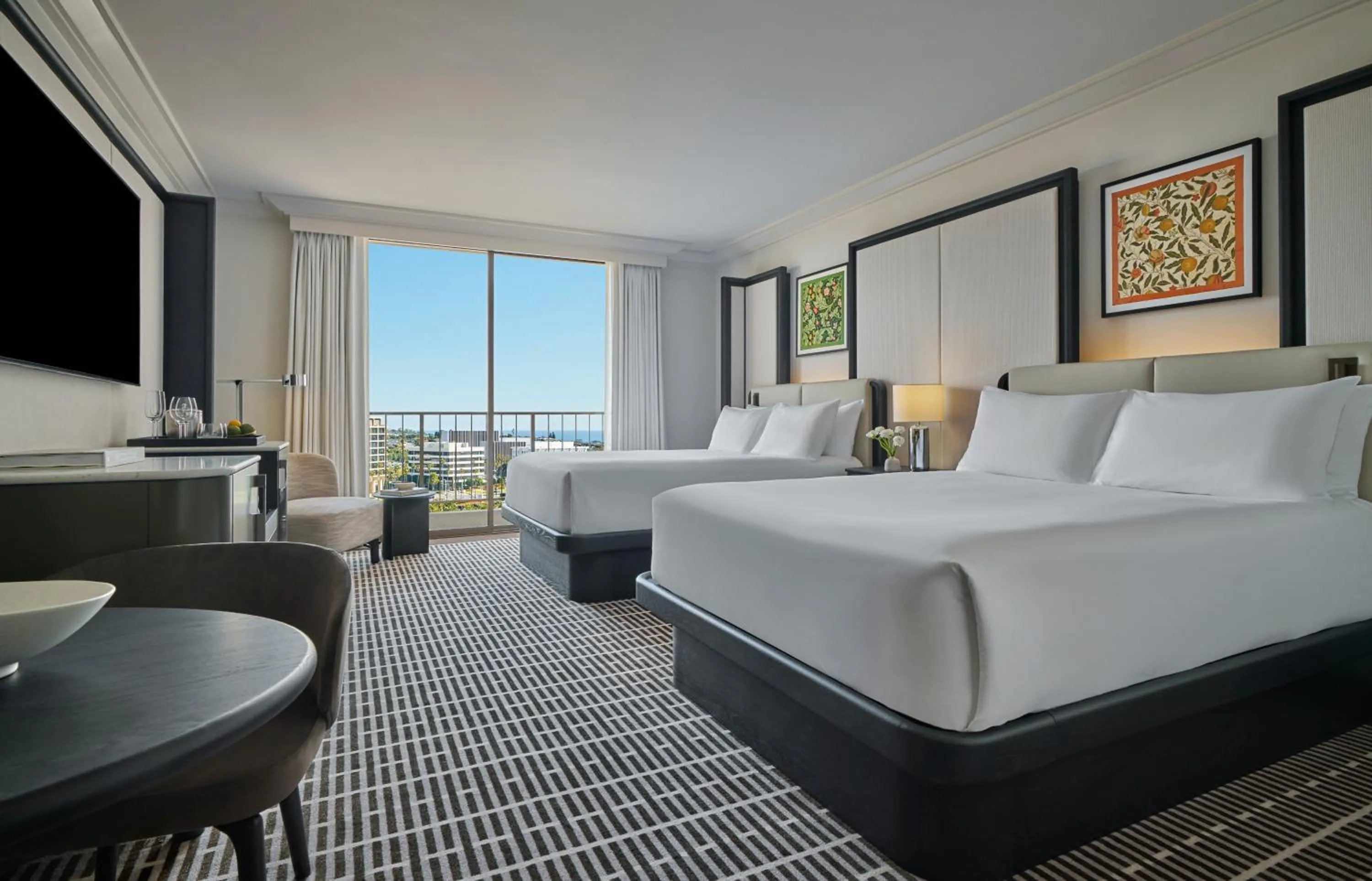 Bedroom, Bed in Pendry Newport Beach
