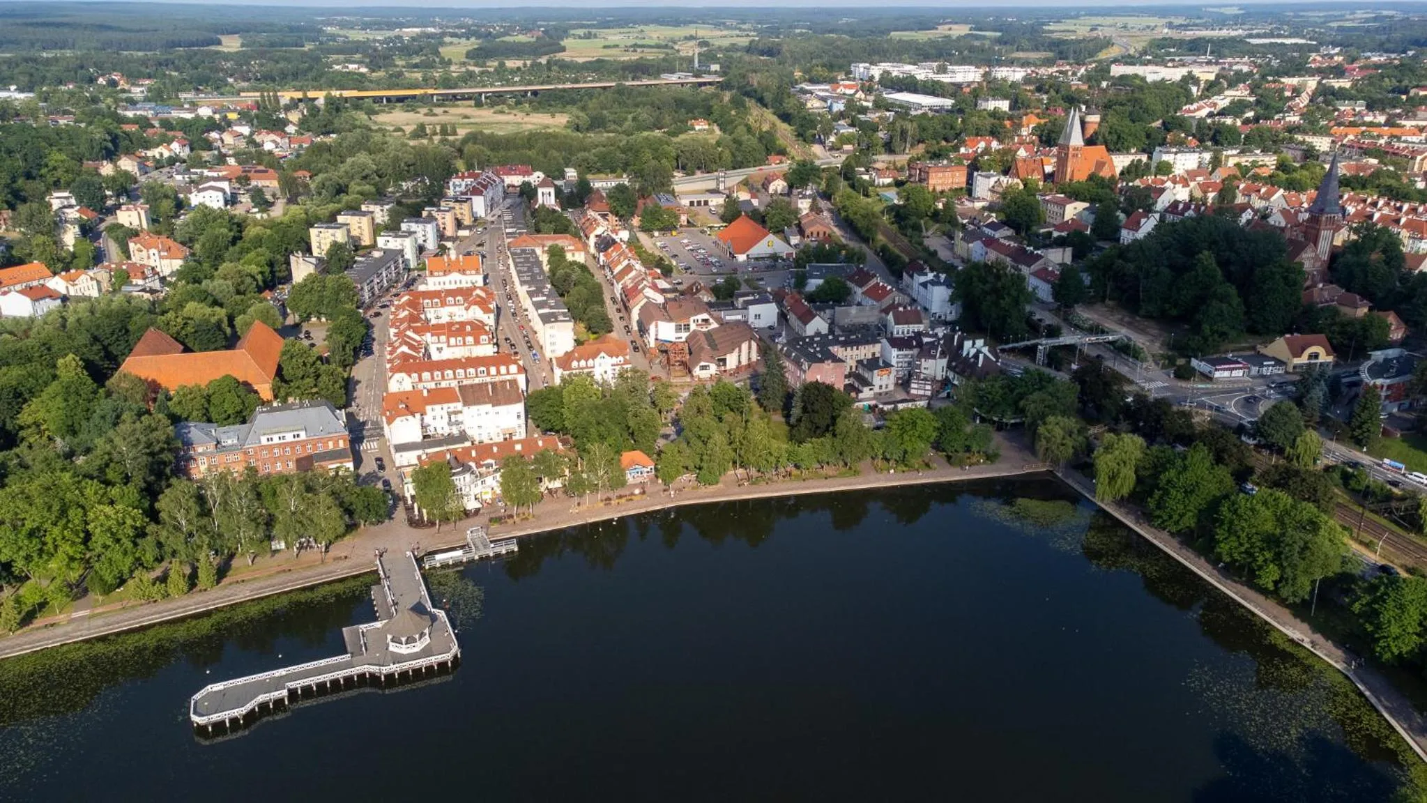 Ostróda City Center Top floor lake view & balcony apartment