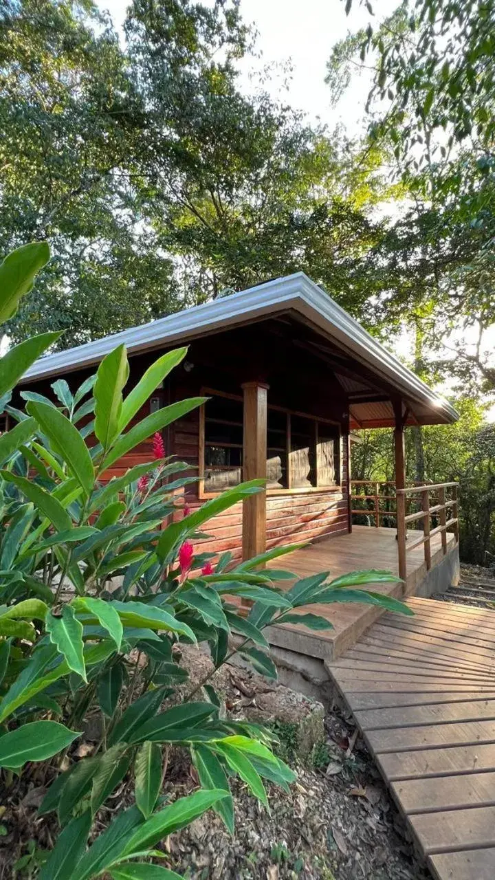 Bedroom in Akwaba Lodge Bedroom in Akwaba Lodge