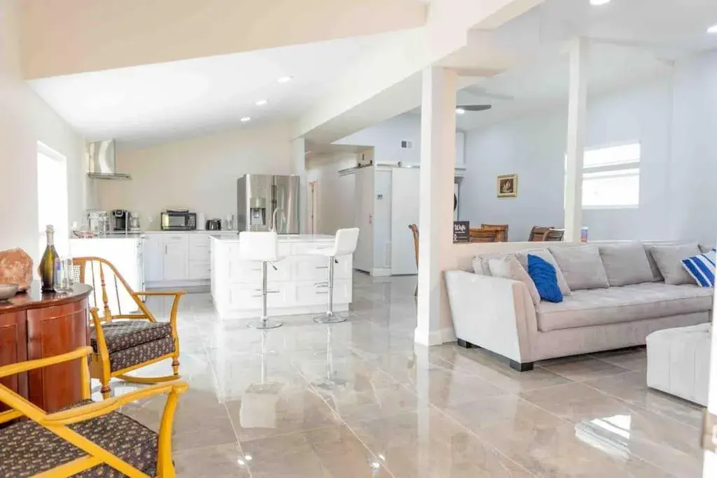 Tampa Bay Oasis Tampa Bay Oasis