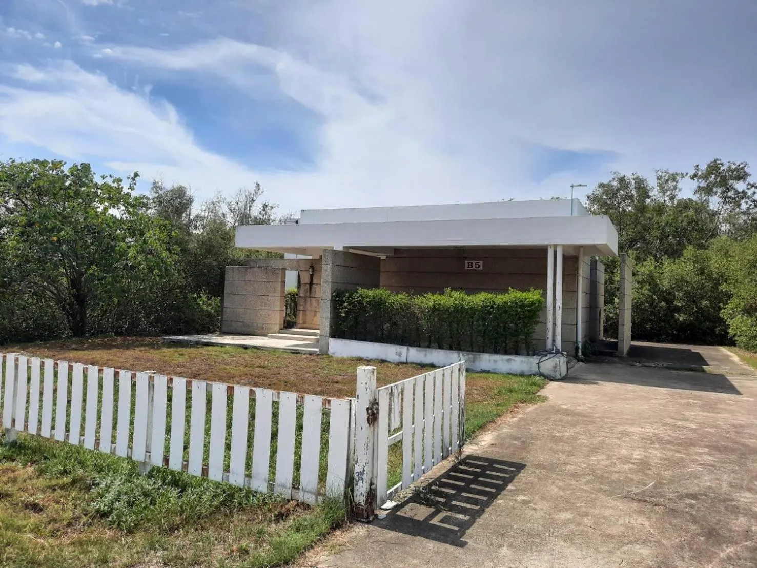 Property building in สถานตากอากาศบางปู สมุทปราการ Bang Pu Recreation Center Samut Prakan