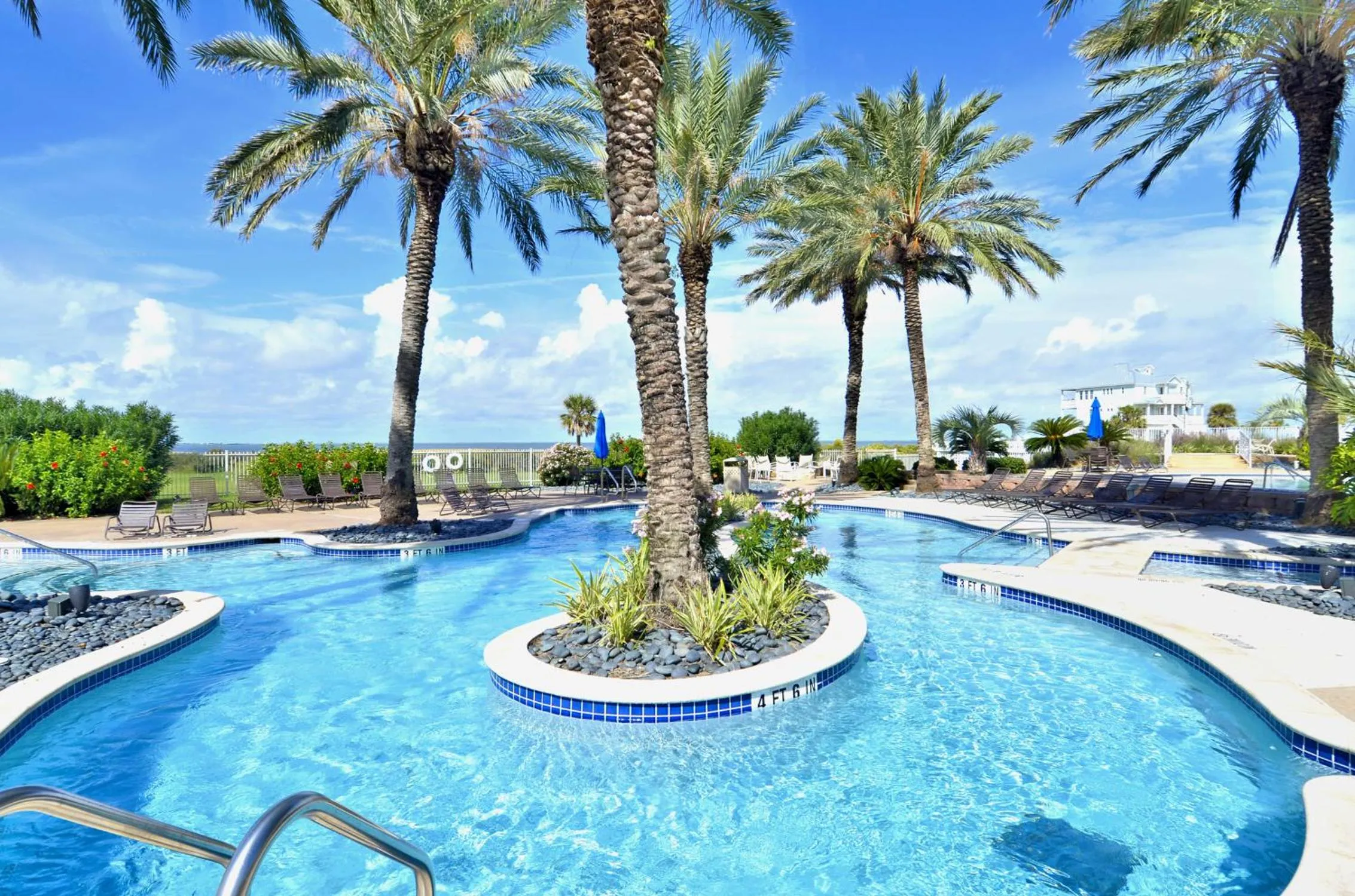 Pointe West 101 - Sunset Sands