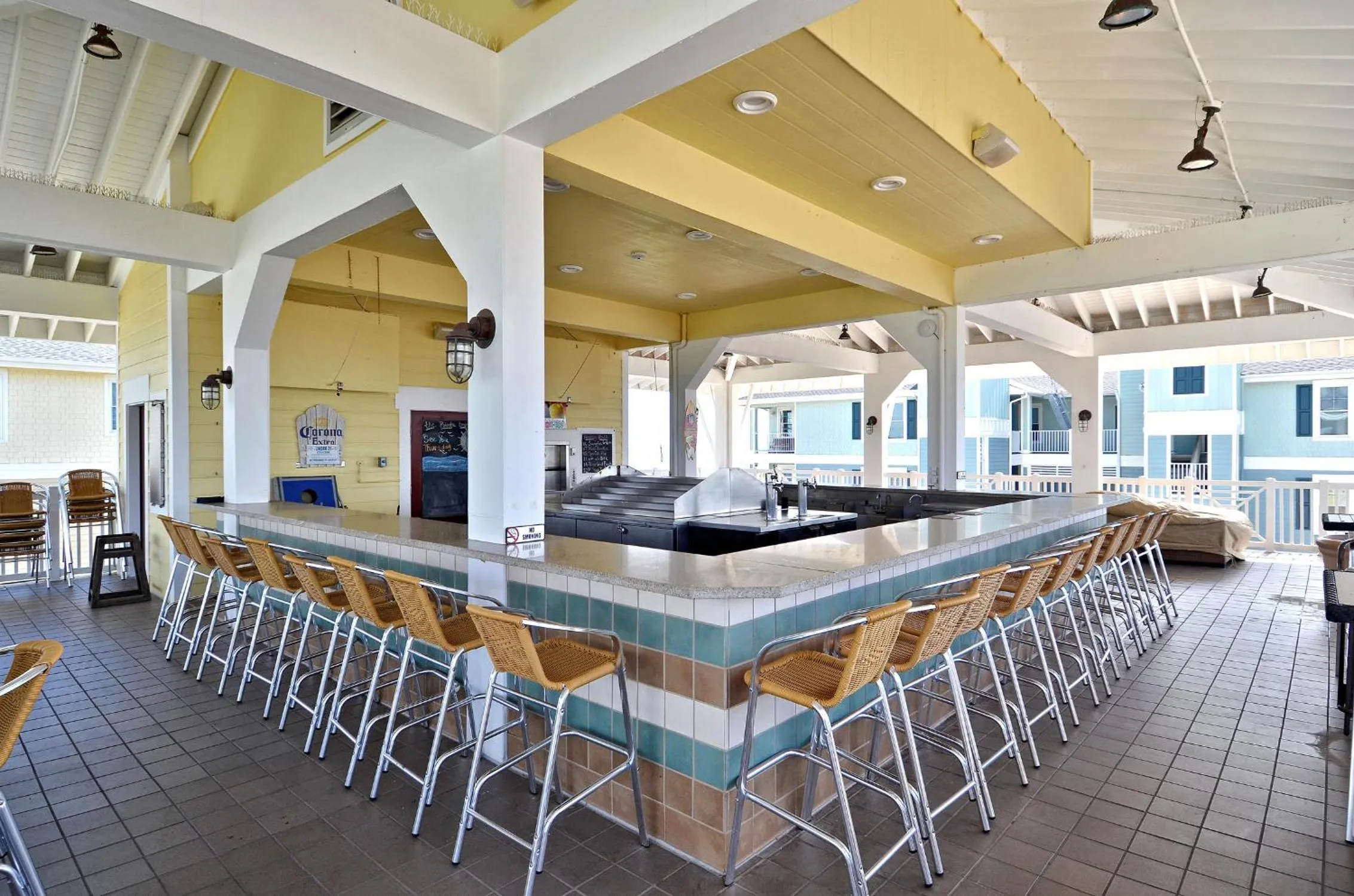 Property building in Pointe West 101 - Sunset Sands