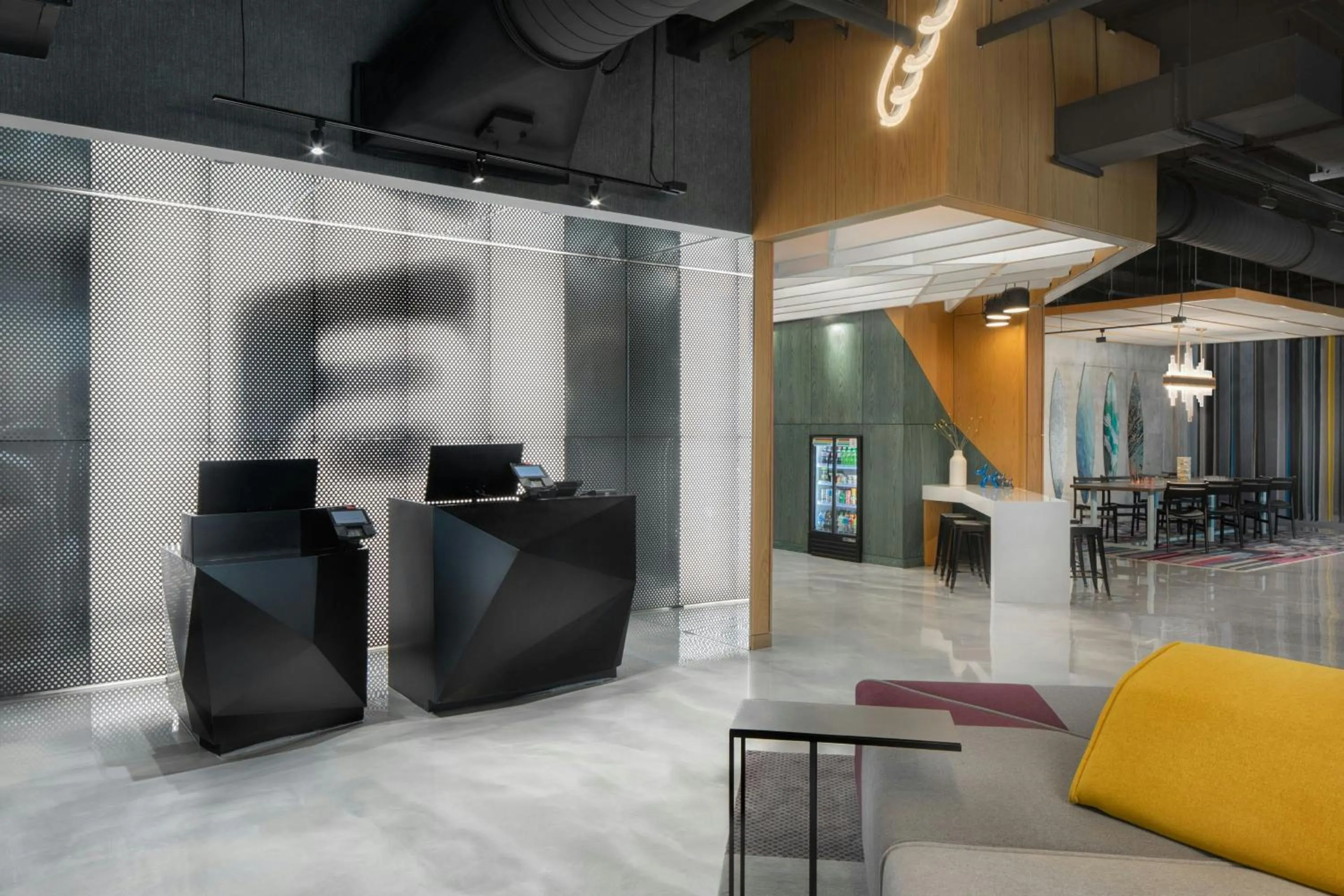 Lobby or reception in Aloft Fort Lauderdale Airport & Cruise Port