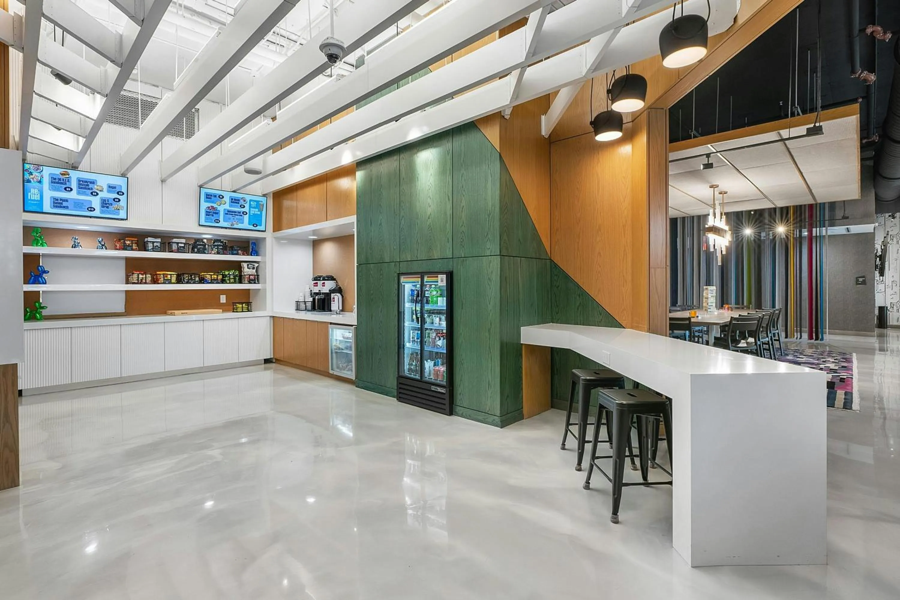 Restaurant/places to eat in Aloft Fort Lauderdale Airport & Cruise Port