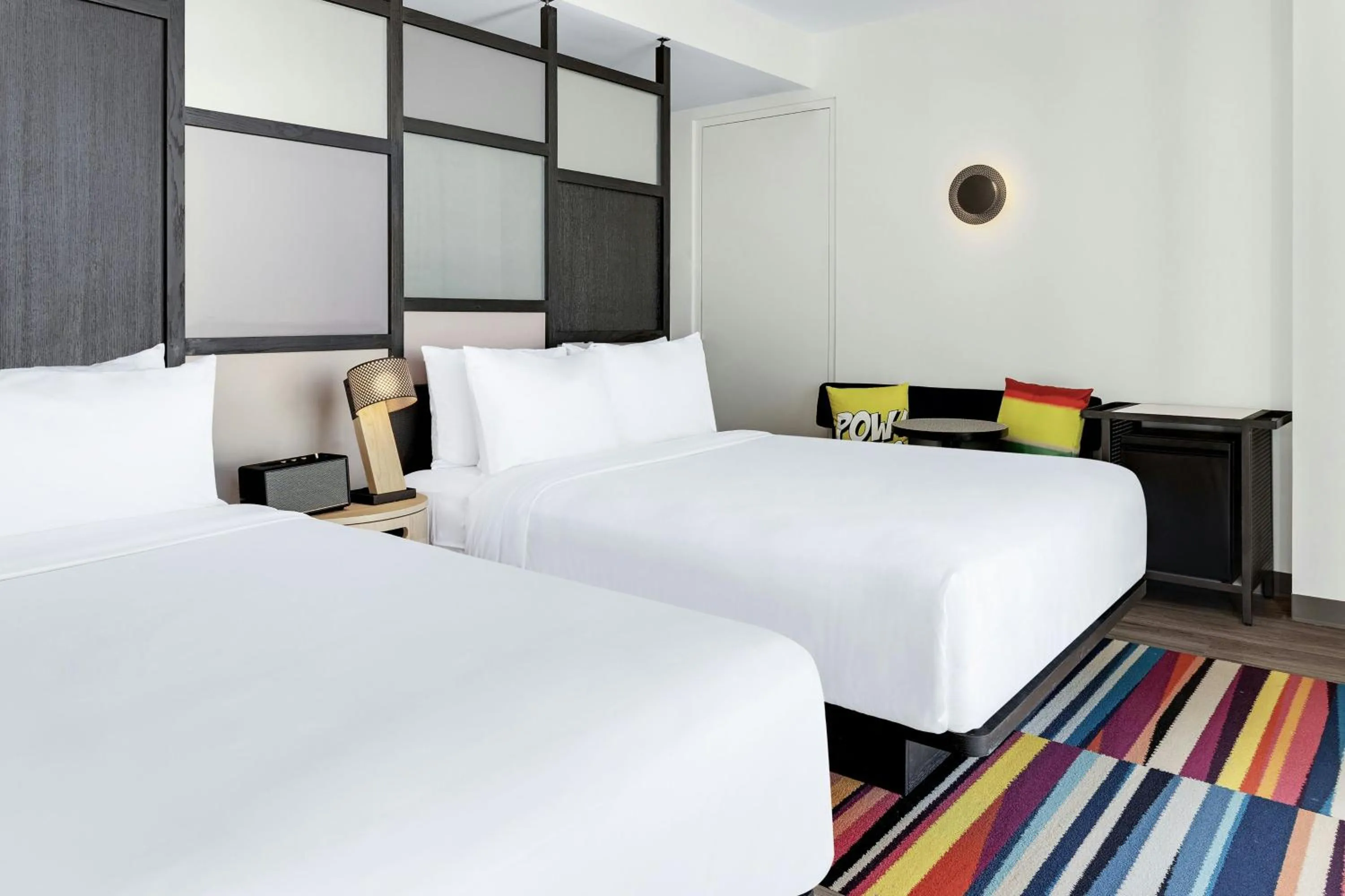 Photo of the whole room, Bed in Aloft Santo Domingo Piantini