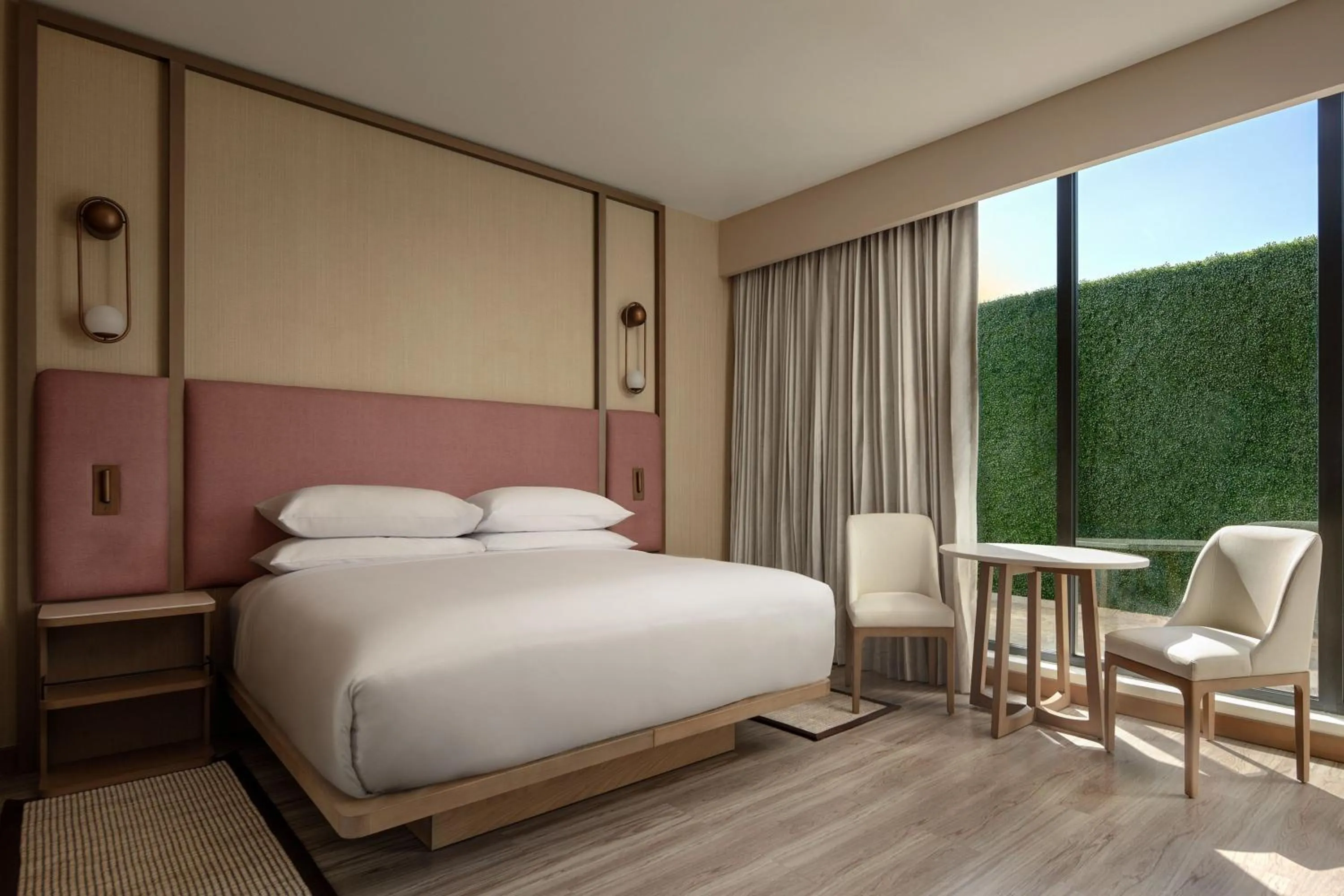 Photo of the whole room, Bed in Santo Domingo Marriott Hotel Piantini