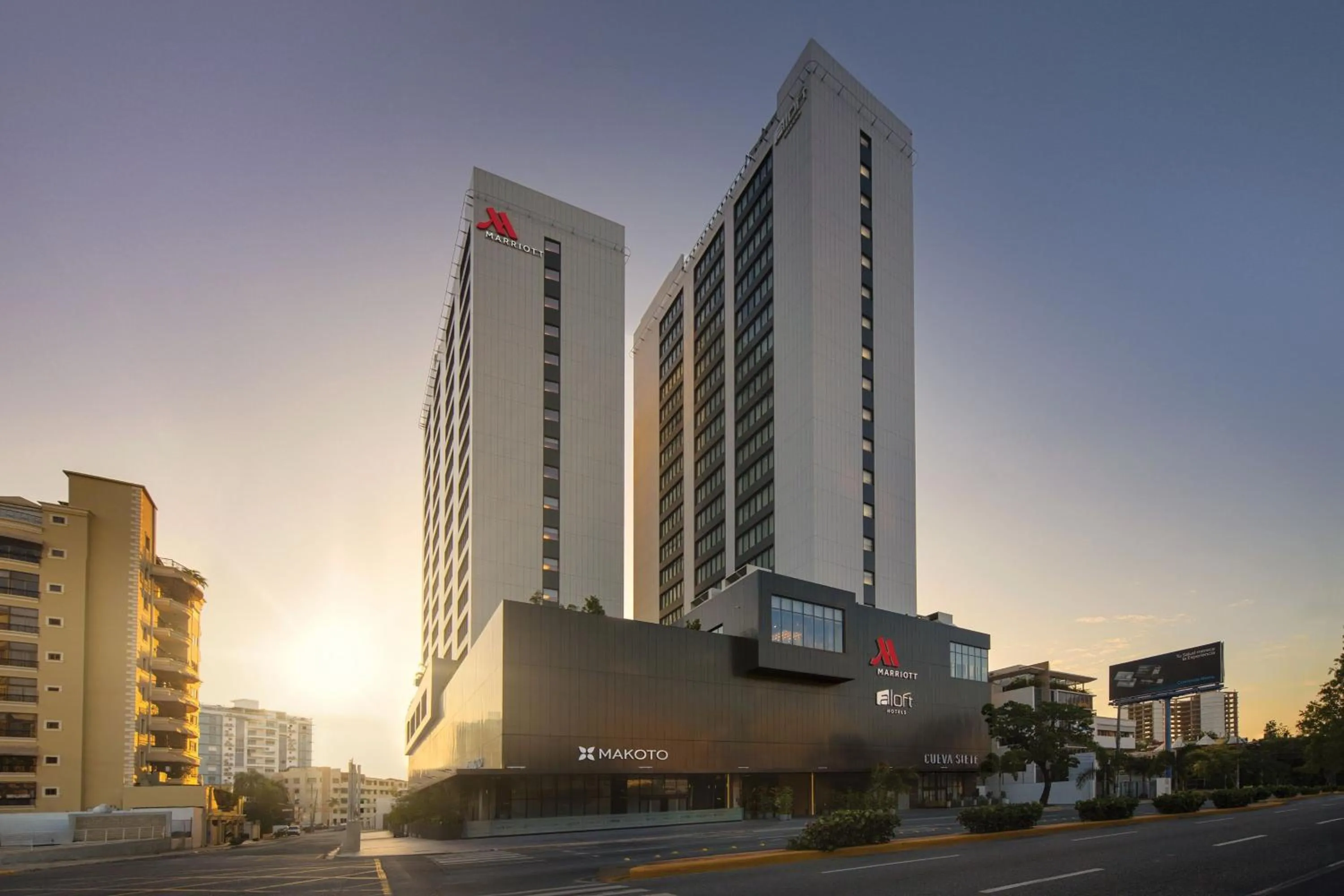 Property building in Santo Domingo Marriott Hotel Piantini