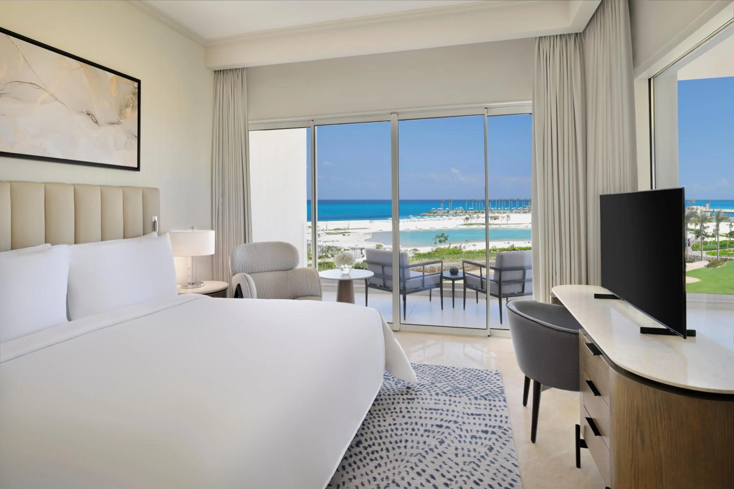 View (from property/room), Bed in Address Beach Resort Marassi