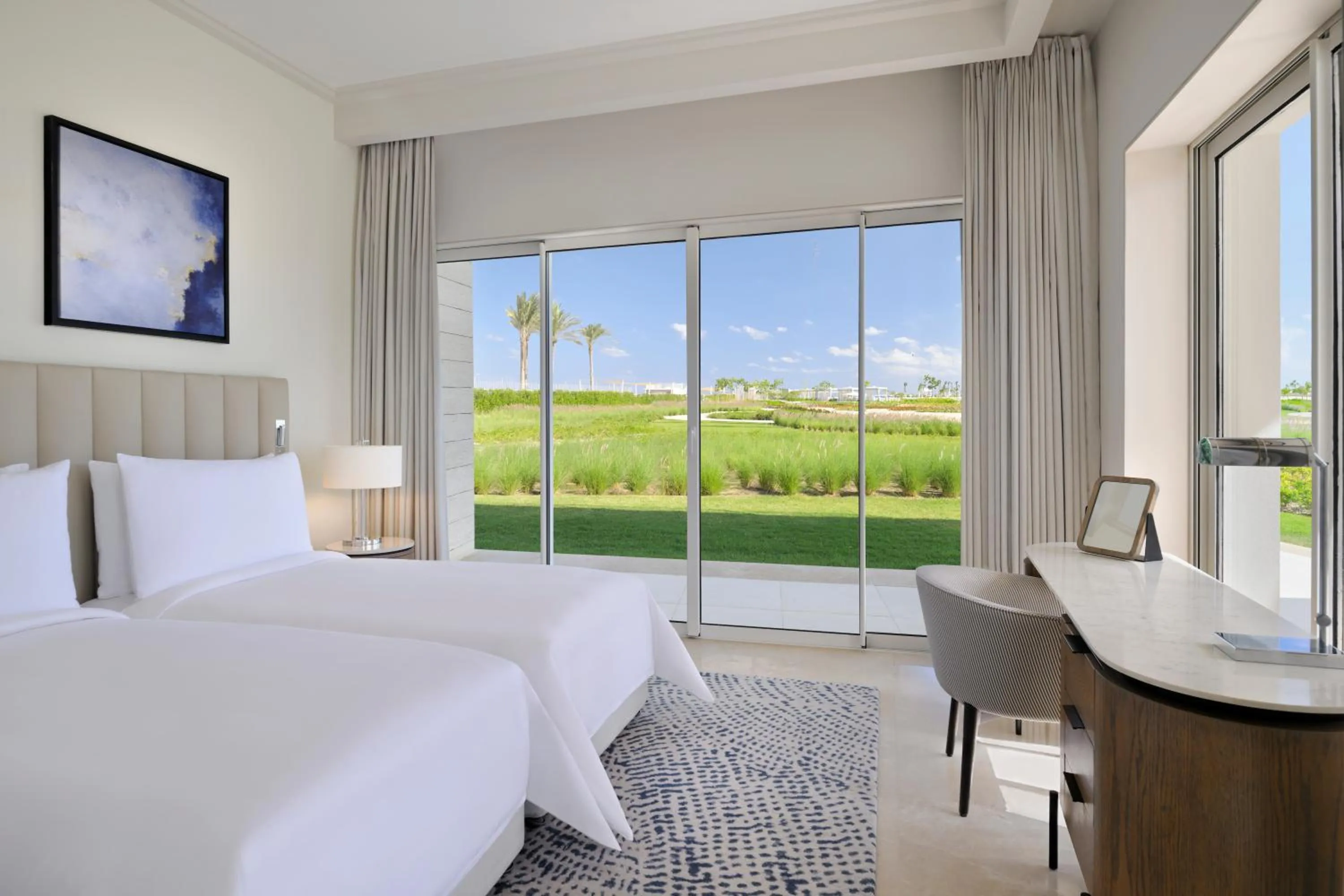 Bedroom, Bed in Address Beach Resort Marassi