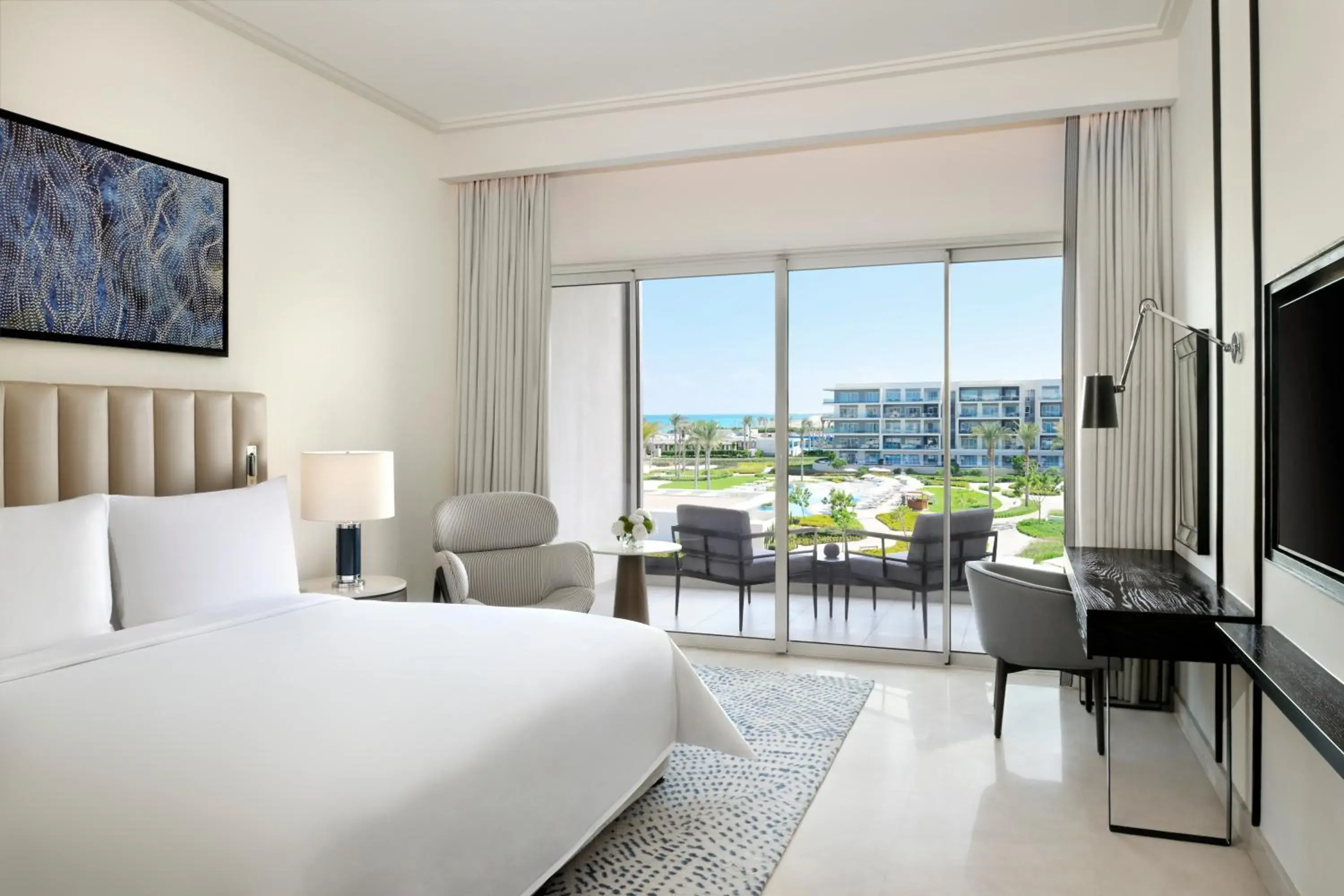 Deluxe Garden View - single occupancy in Address Beach Resort Marassi Deluxe Garden View - single occupancy in Address Beach Resort Marassi