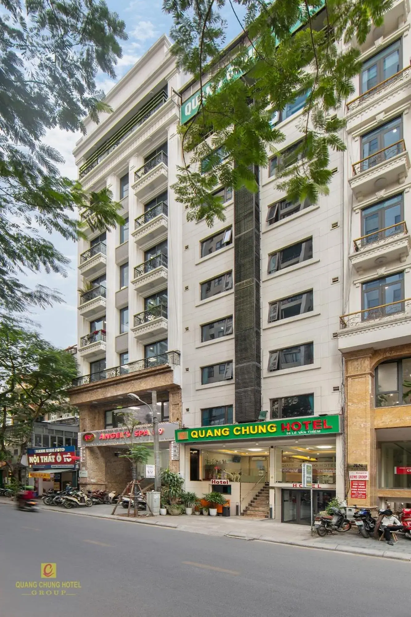 Property building in Quang Chung Hotel Le Van Thiem Property building in Quang Chung Hotel Le Van Thiem