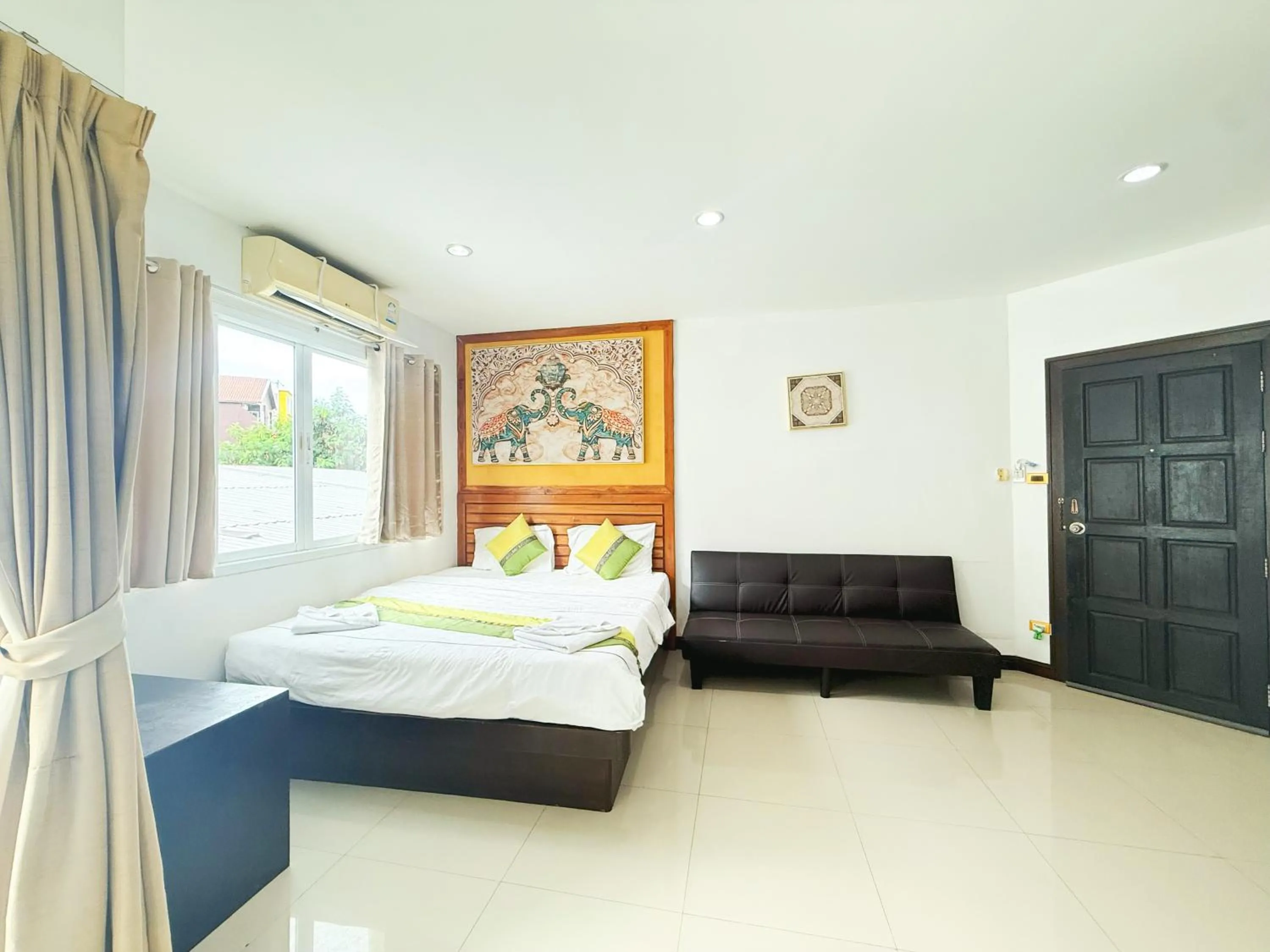 Bed in Abby's House Hotel
