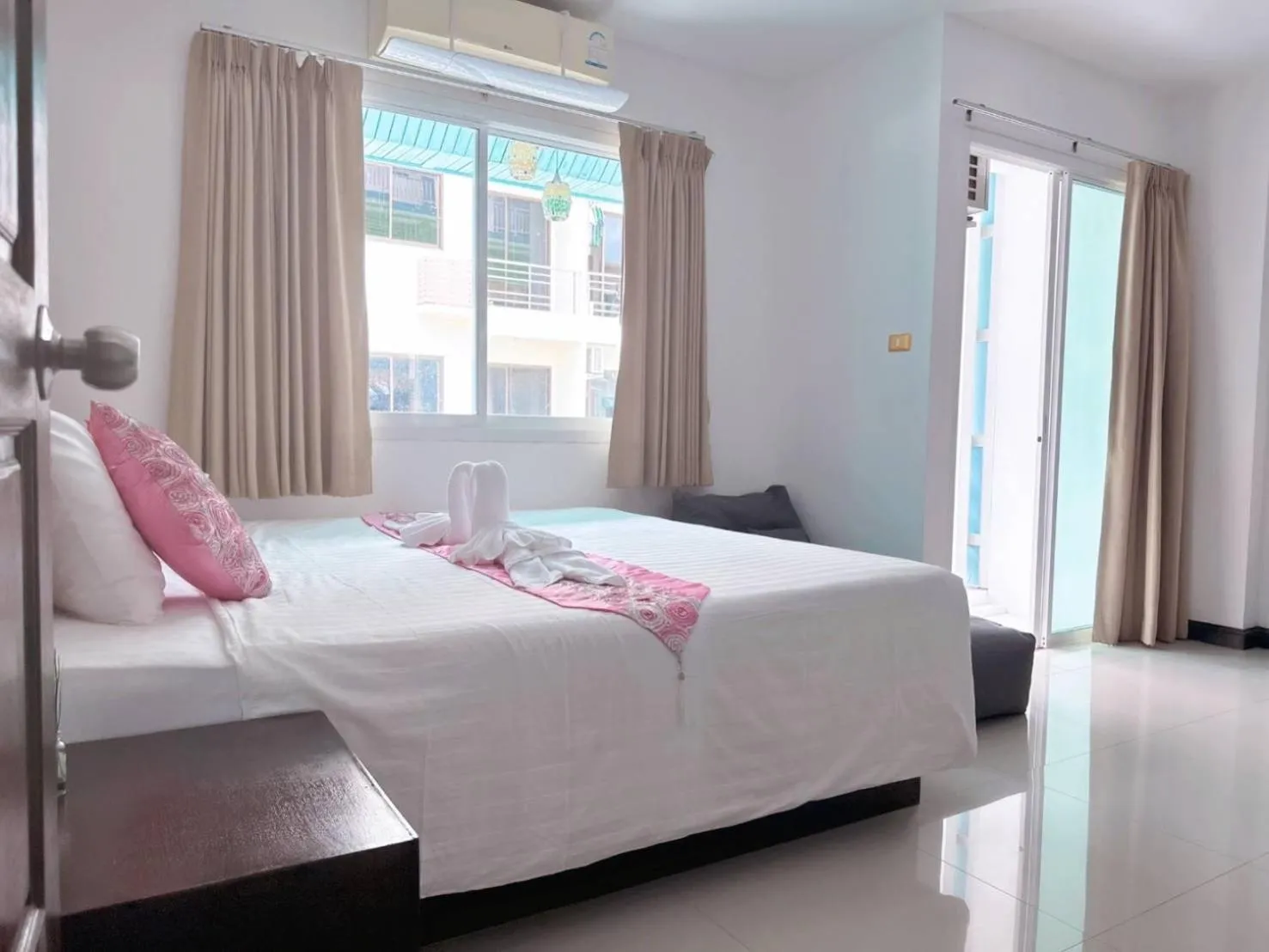 Bed in Abby's House Hotel