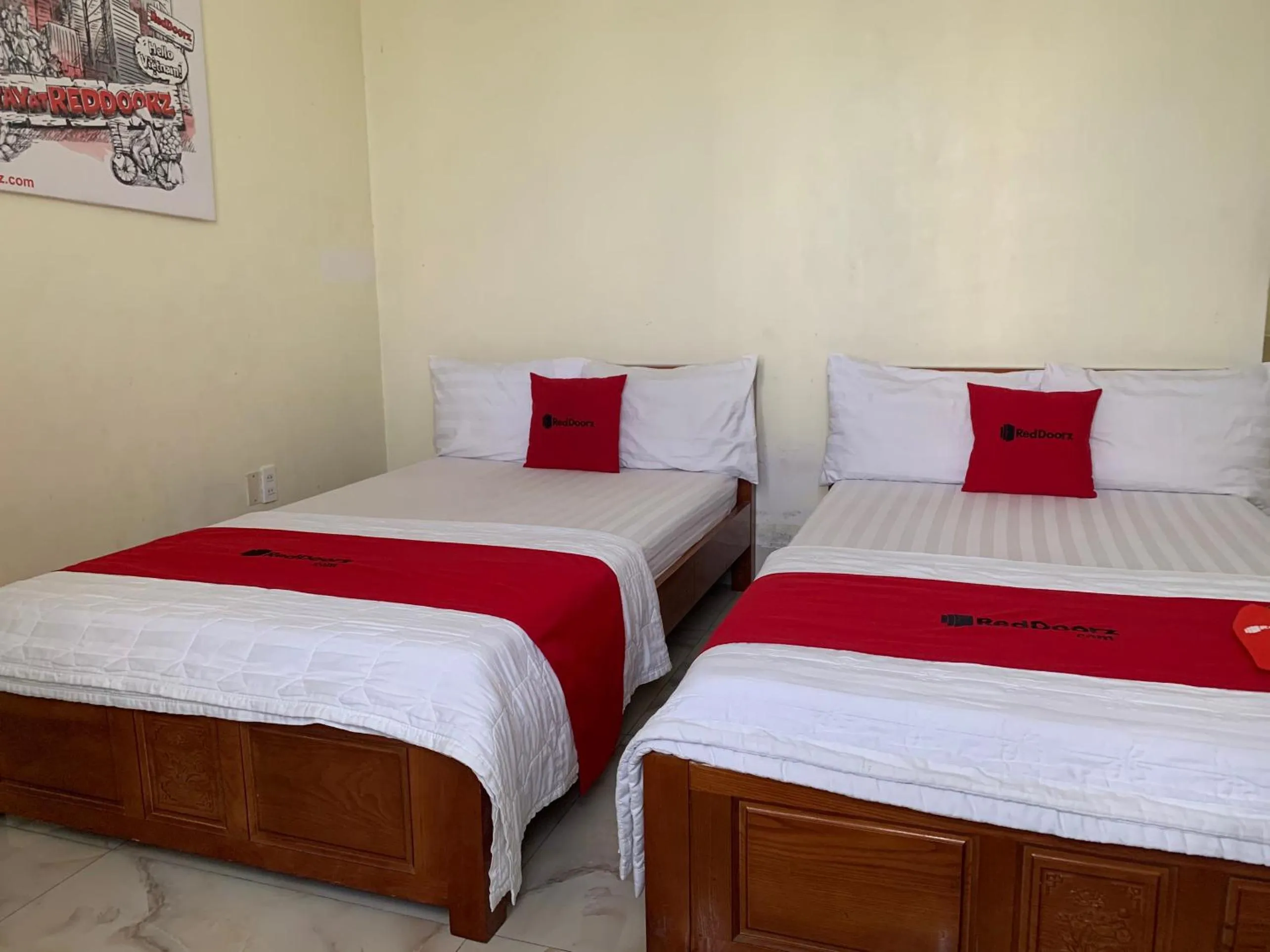 Bed in Mai Phương - RUBY SAIGON HOTEL