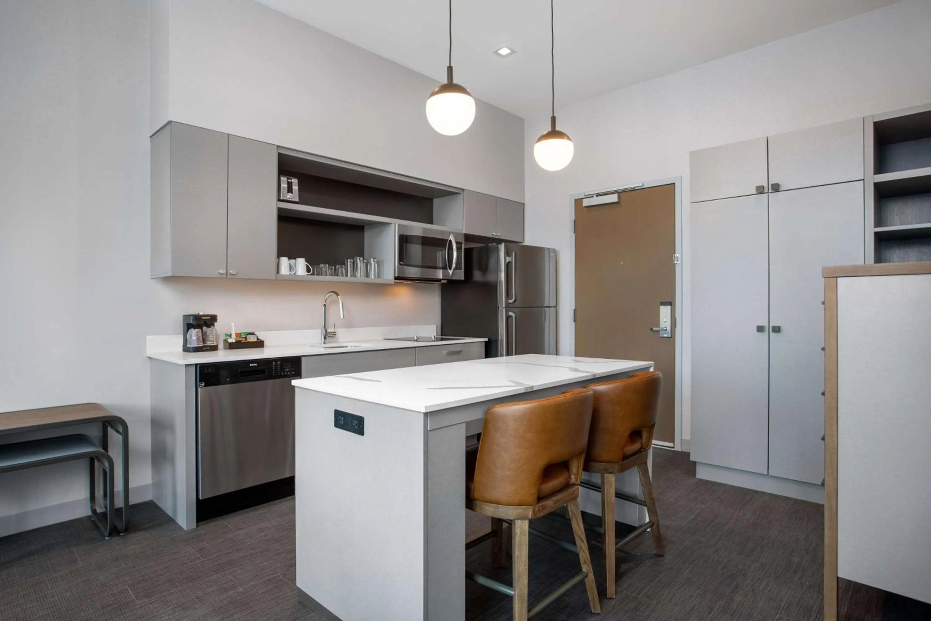 Kitchen or kitchenette in Homewood Suites By Hilton Missoula