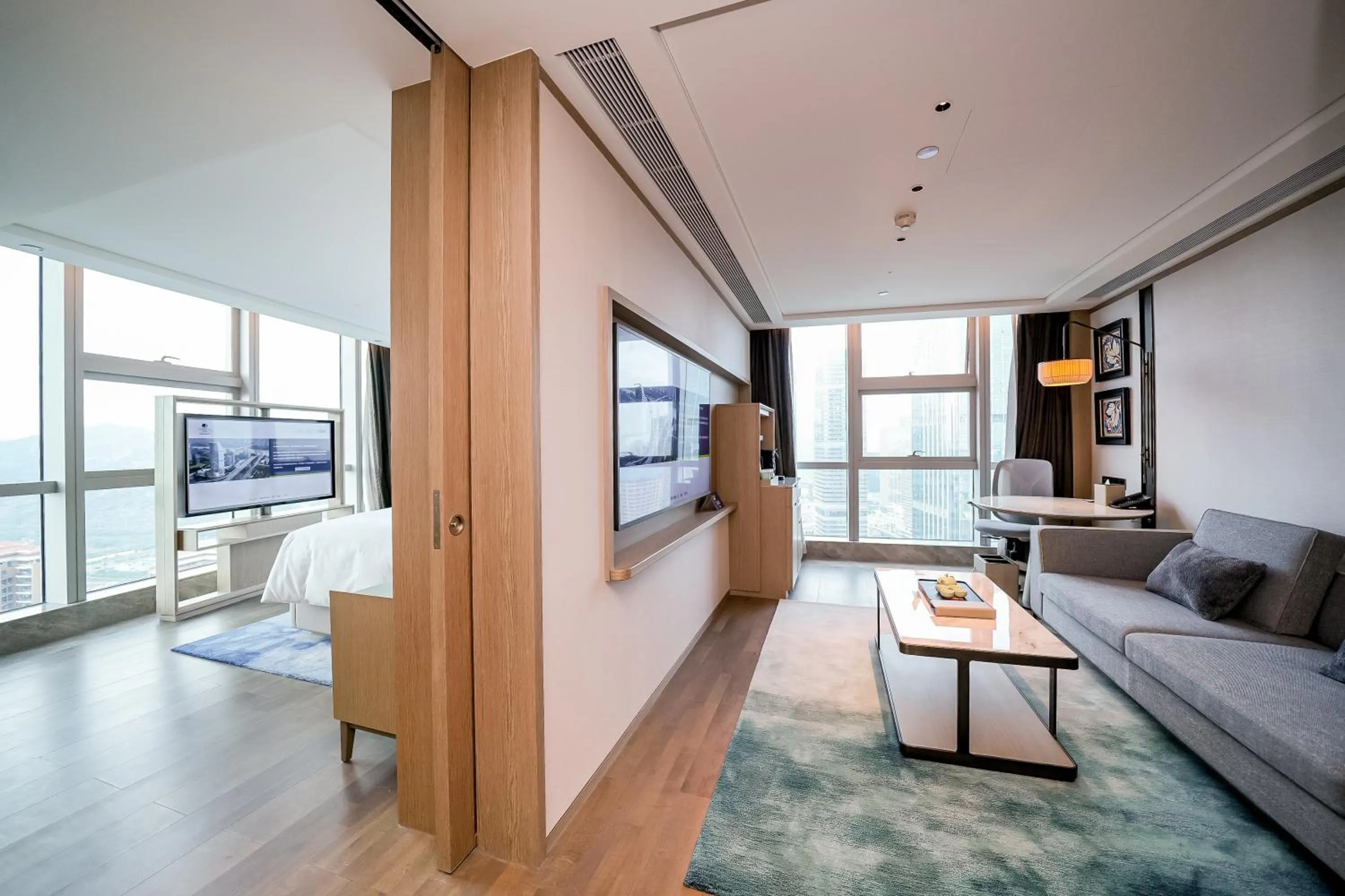 Living room in DoubleTree by Hilton Zhuhai Hengqin