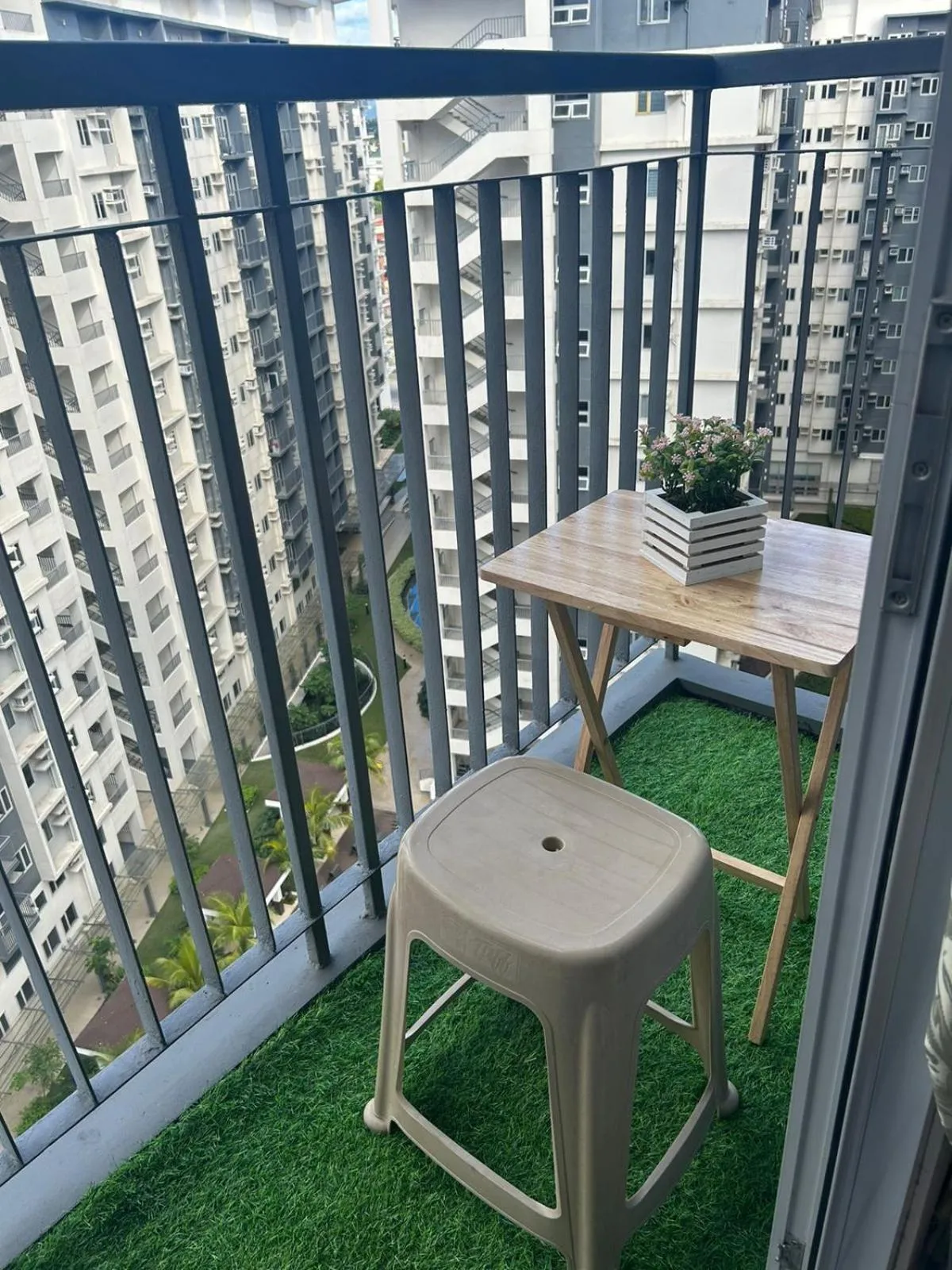JustRelax Staycation at Vine Residences
