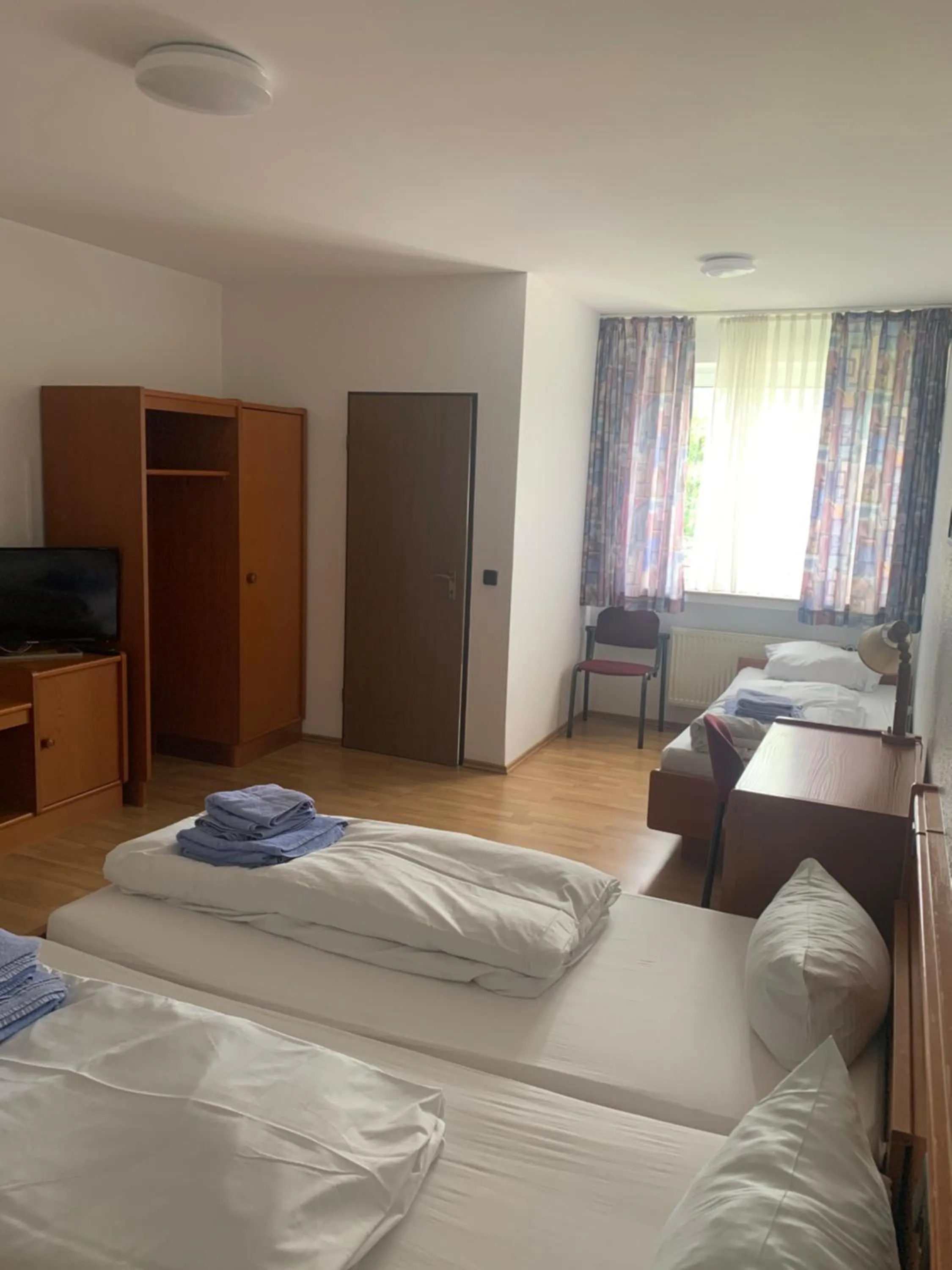 Photo of the whole room in Hotel am Stimbergpark