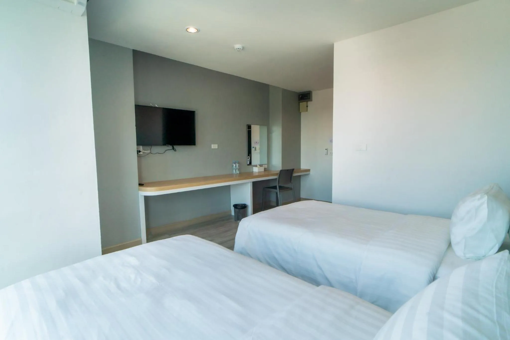 Bedroom, Bed in Goodday Hotel