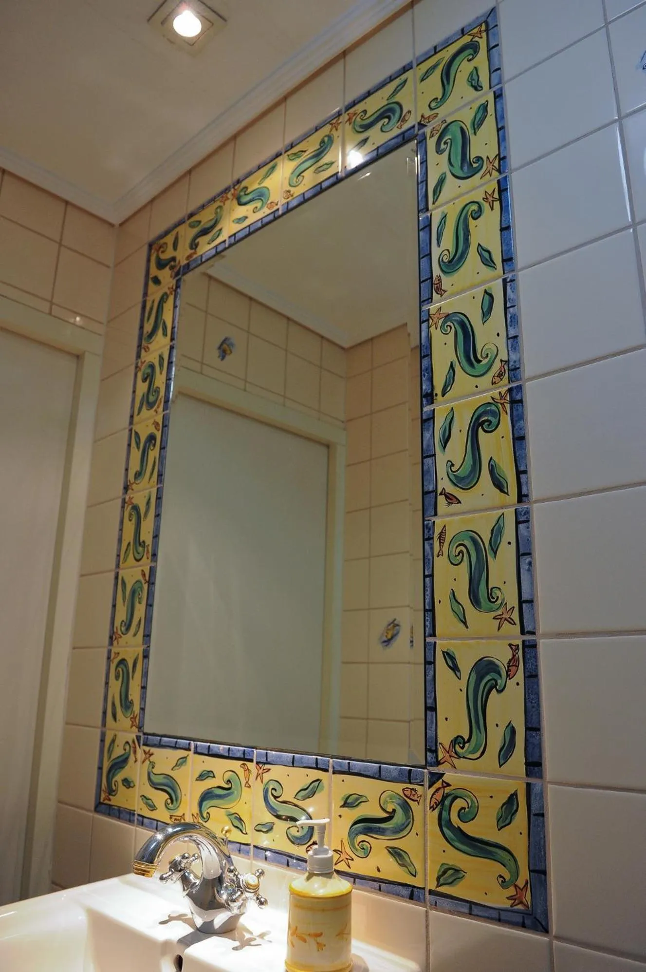 Bathroom in Imperial Hotel Amsterdam