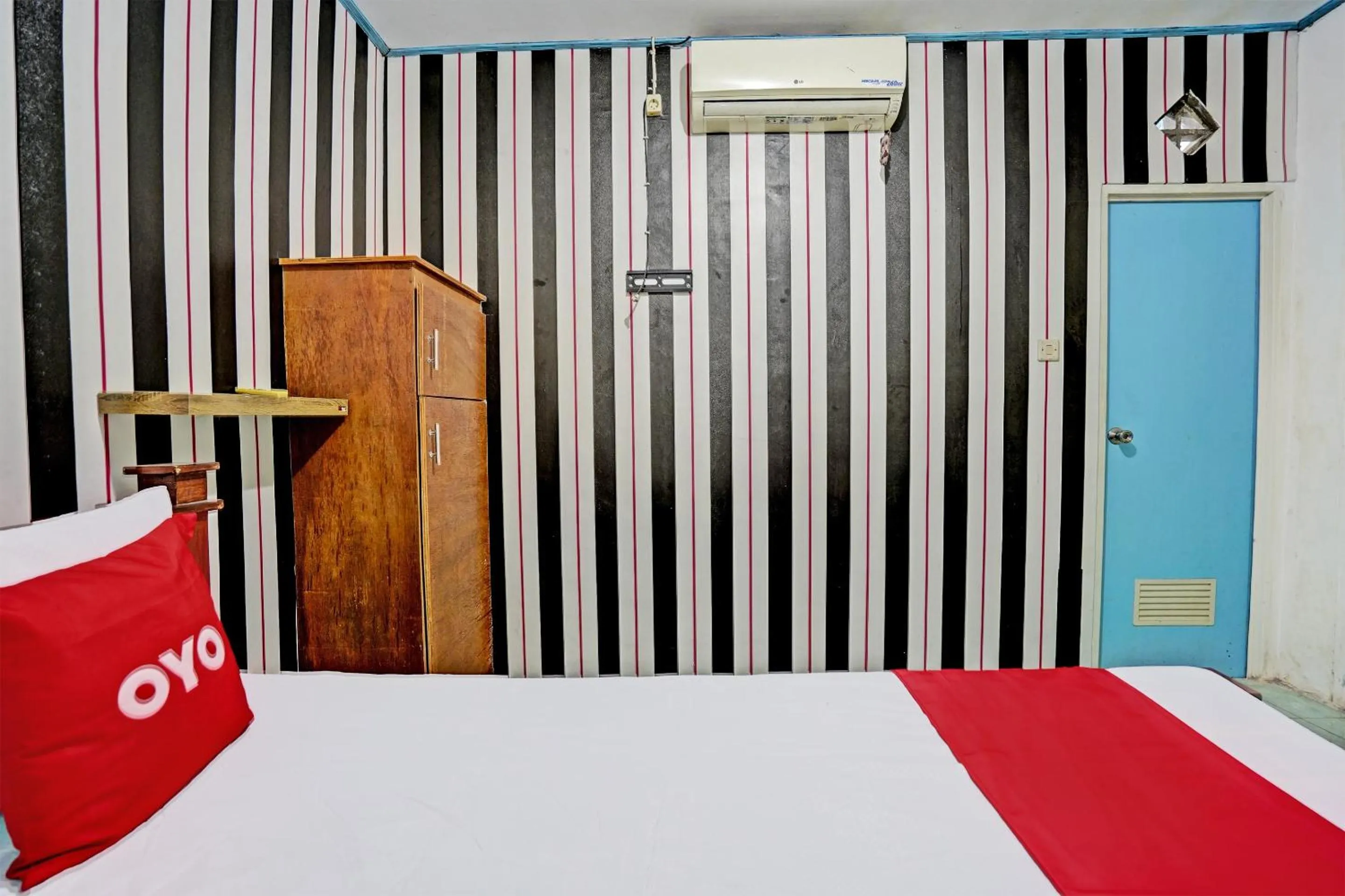 Bedroom in Hotel O Ana Homestay