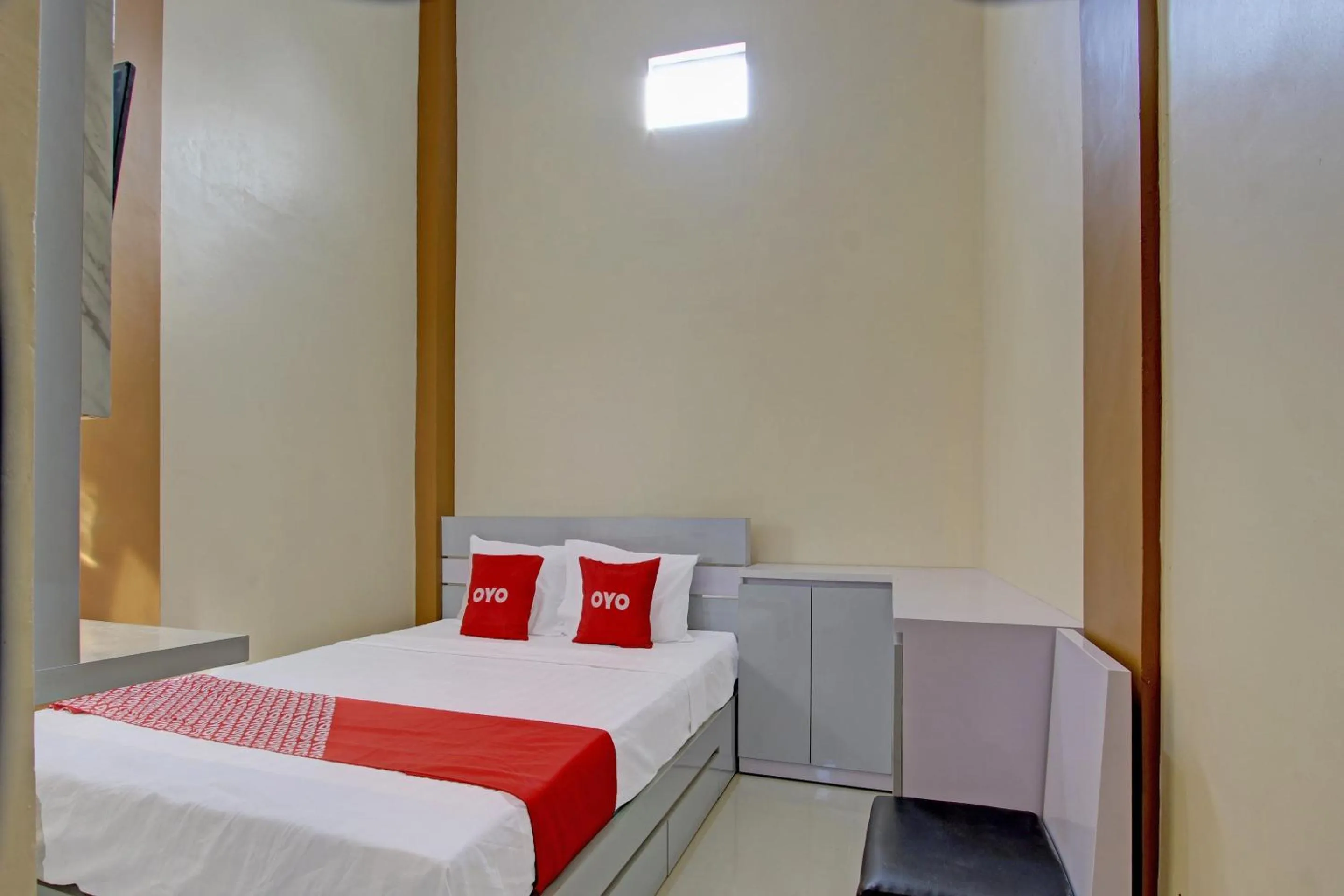 Bedroom in OYO Life 92812 Galih Kostel 2 Syariah