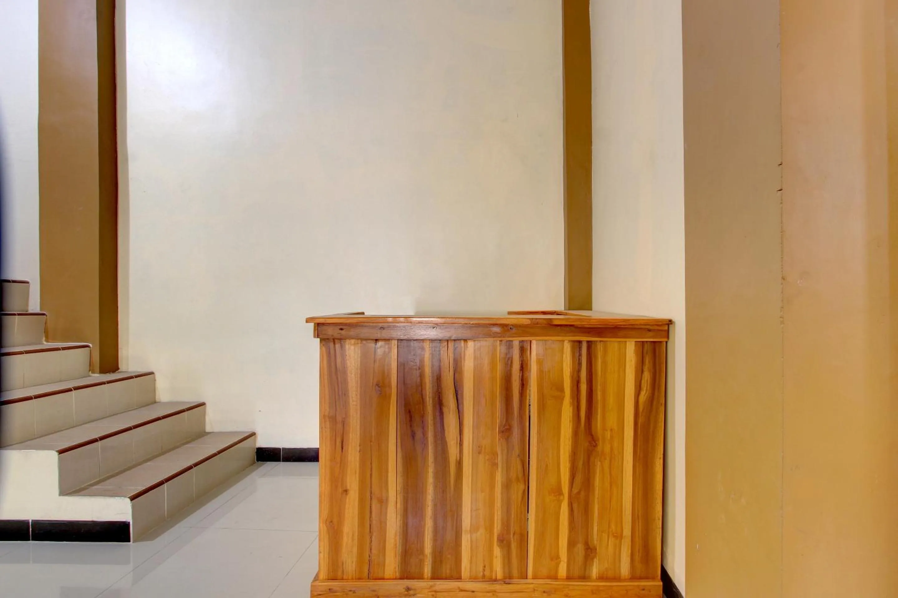 Lobby or reception in OYO Life 92812 Galih Kostel 2 Syariah