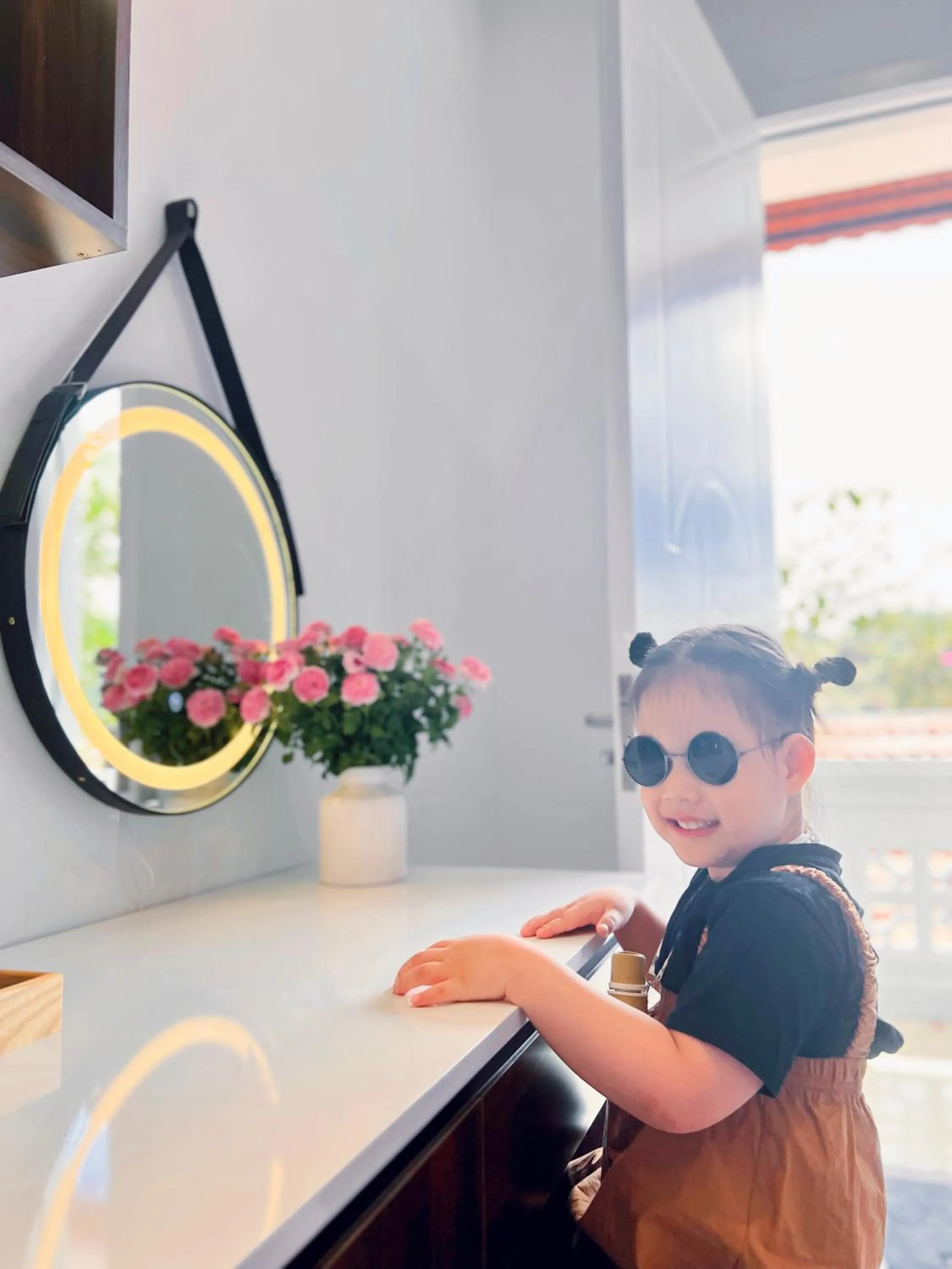 children in Lagom Ninh Bình Homestay