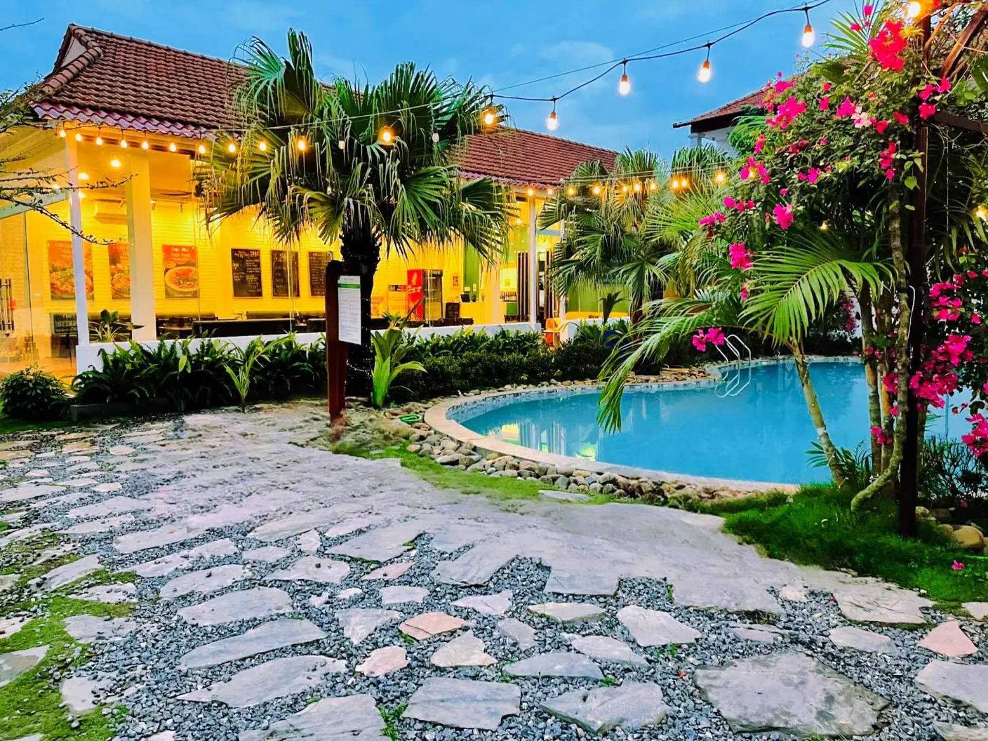 Property building in Lagom Ninh Bình Homestay Property building in Lagom Ninh Bình Homestay