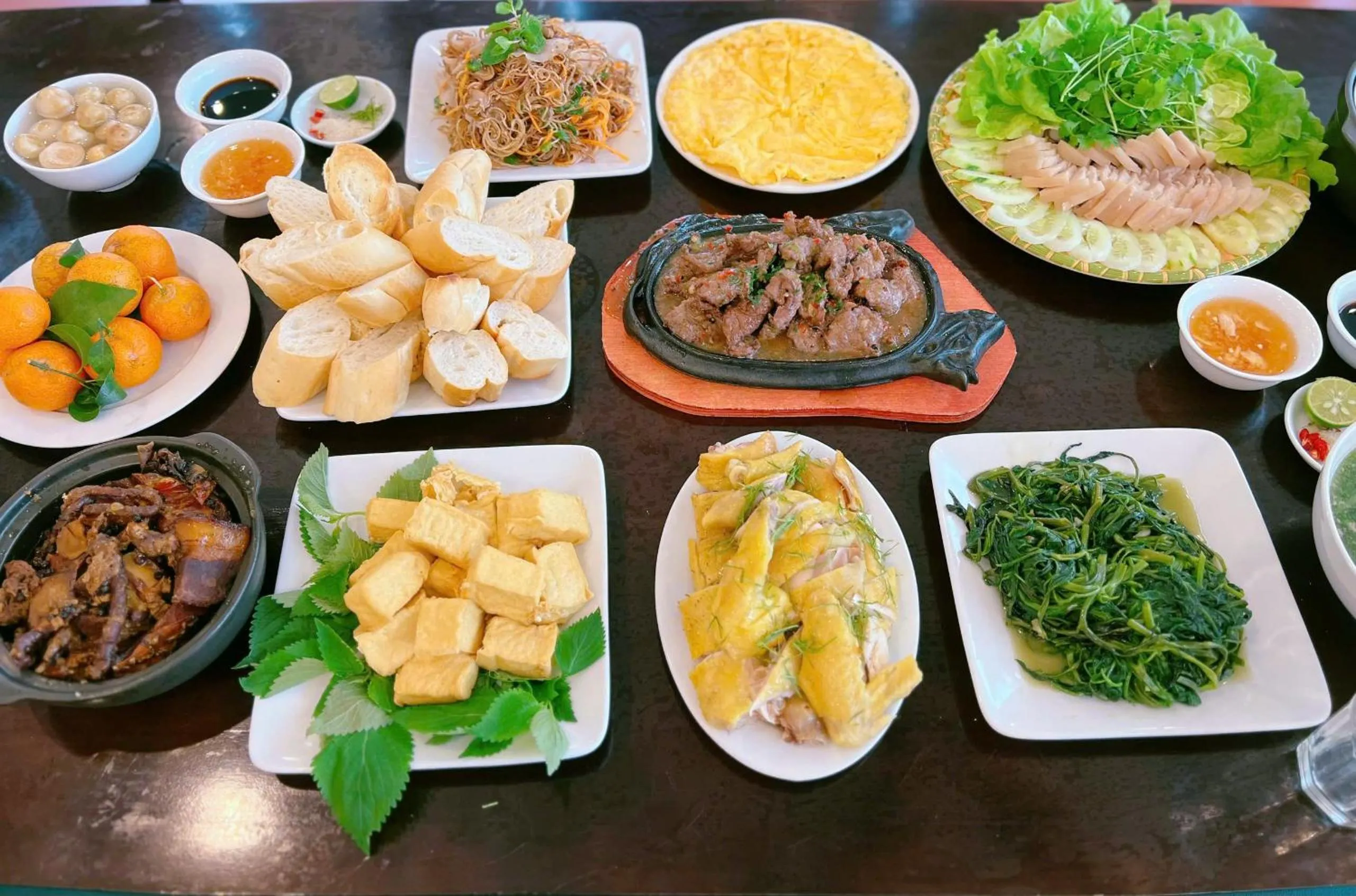 Food and drinks in Lagom Ninh Bình Homestay